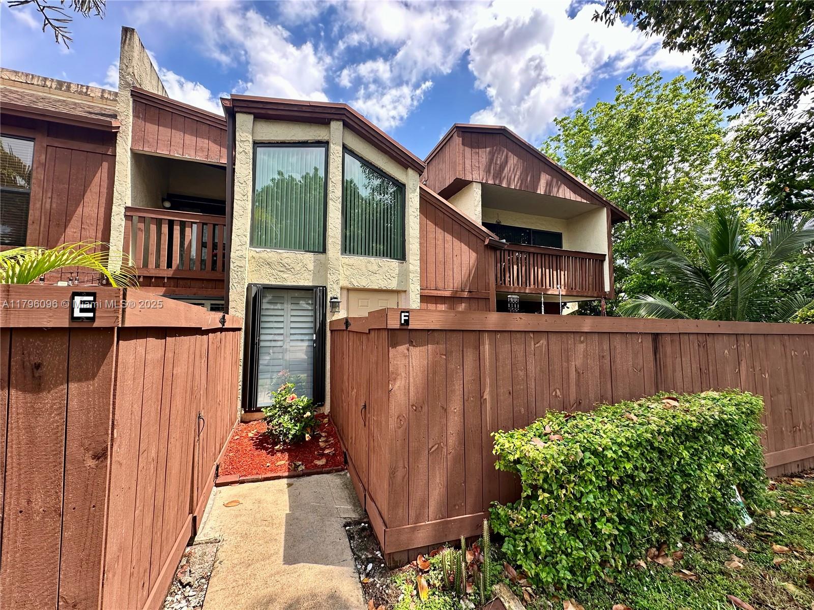 Property photo # 0