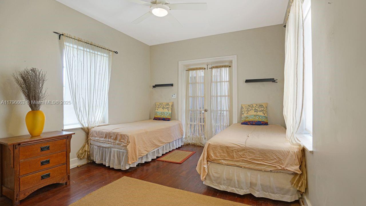 1423 Biarritz Dr, Miami Beach, Florida image 11