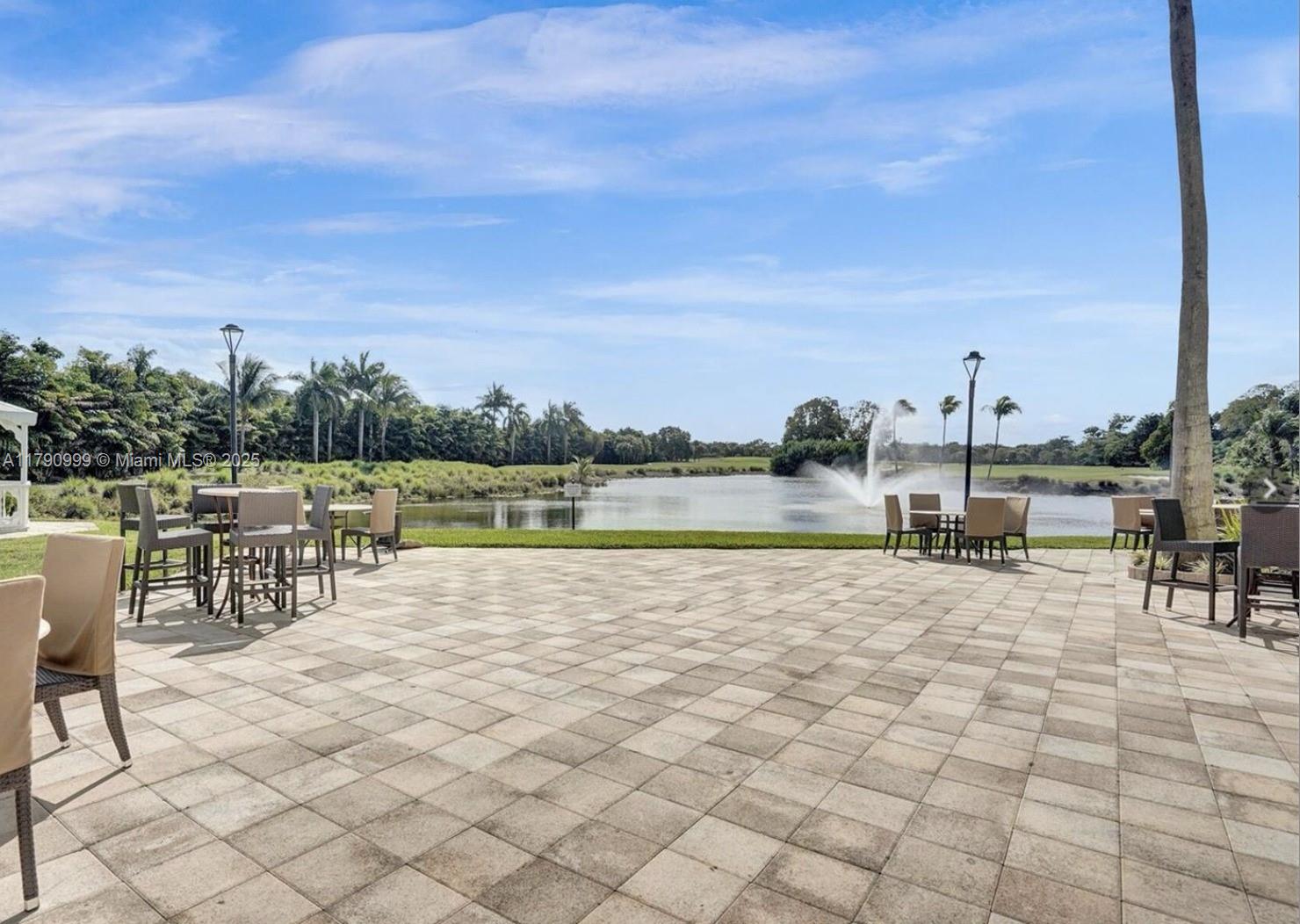 9725 NW 52nd St #407, Doral, Florida image 19
