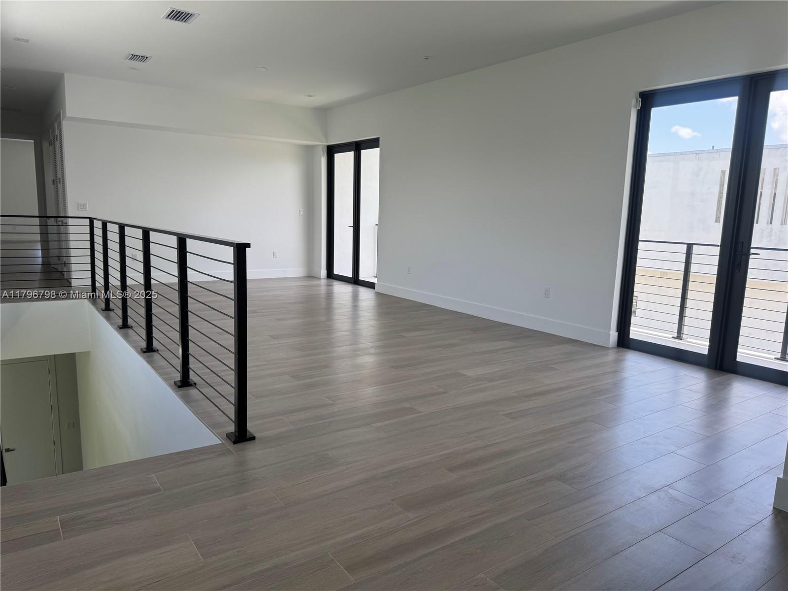 Residential, Weston, Florida image 15