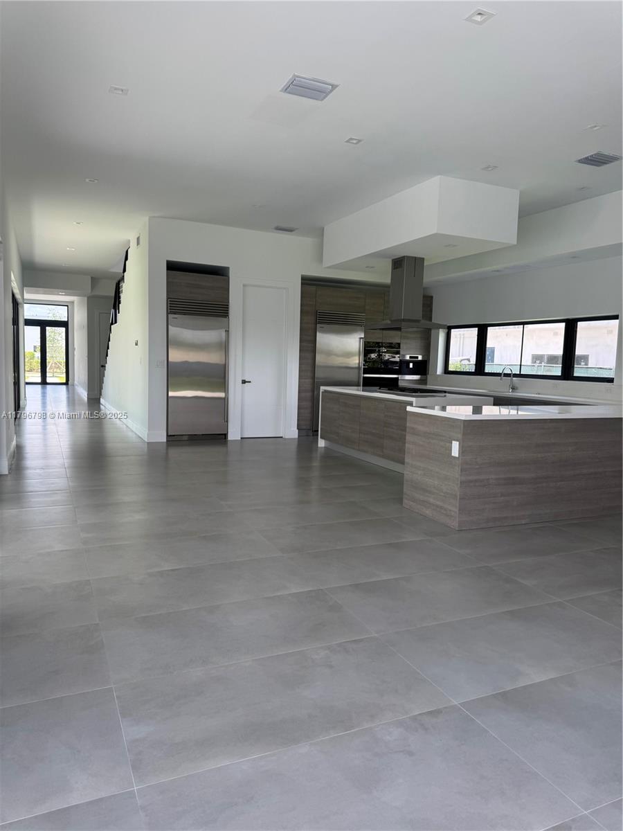 Residential, Weston, Florida image 7