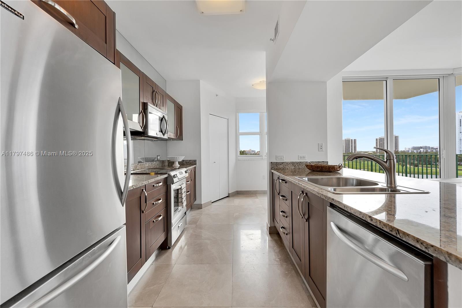 Property photo # 9