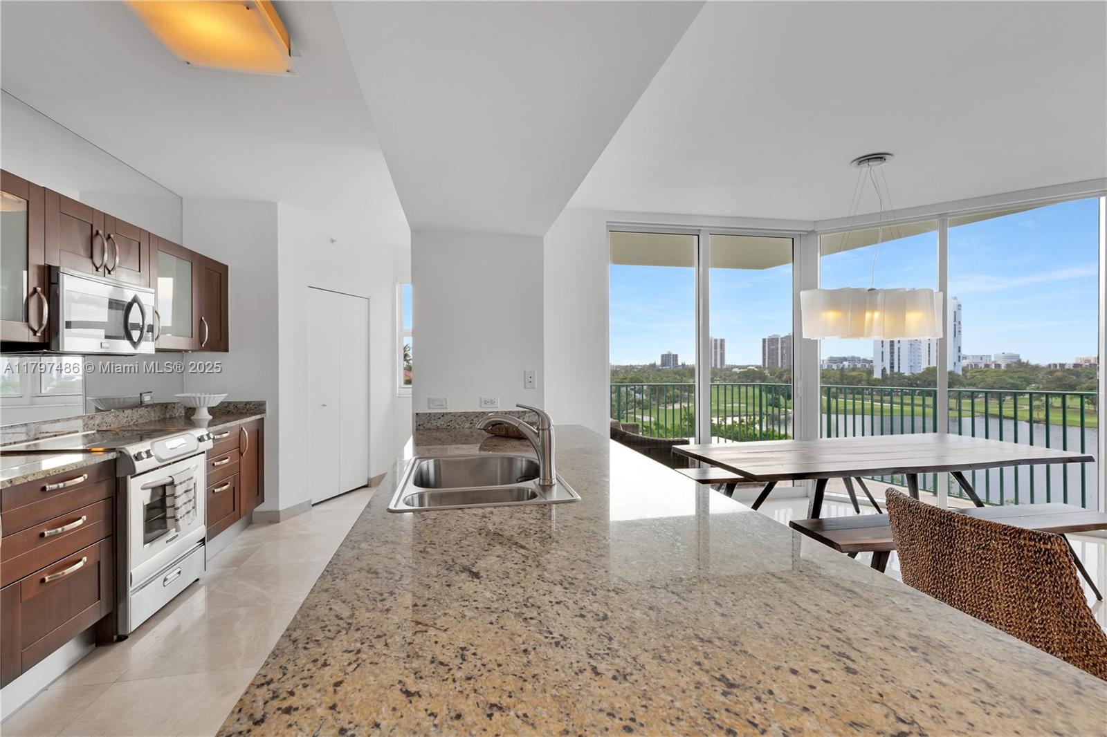 Property photo # 4