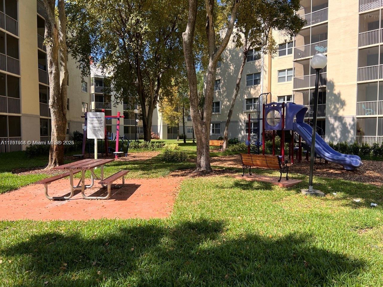 8100 Geneva Ct #345, Doral, Florida image 5