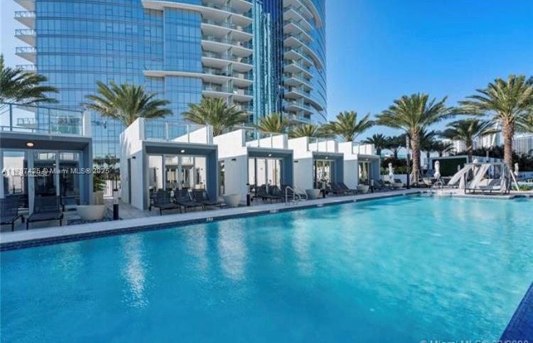 851 NE 1st Ave #1605, Miami FL 33132