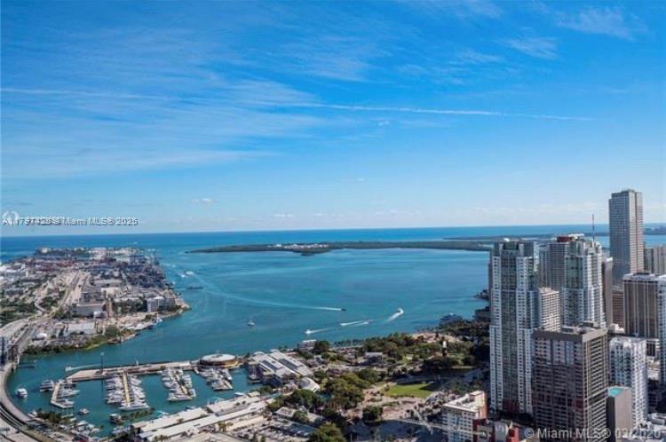 851 NE 1st Ave #1605, Miami FL 33132