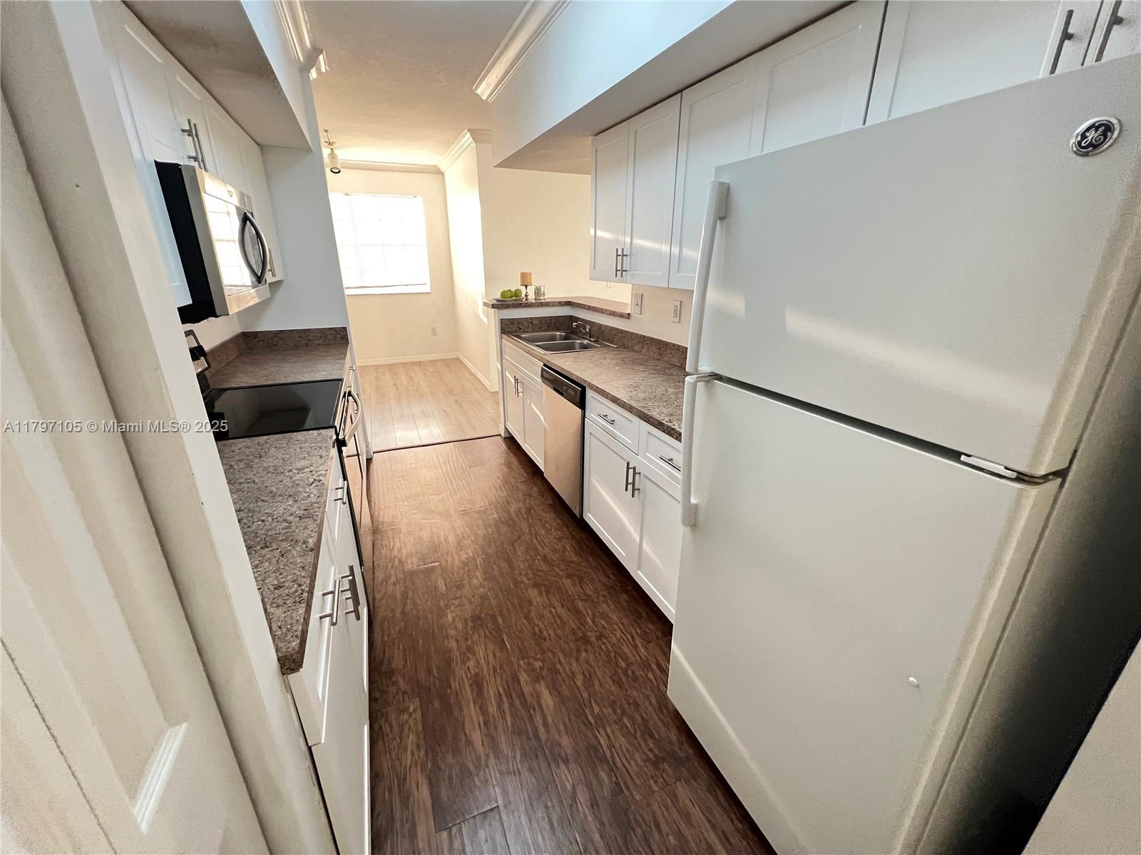 Property photo # 6
