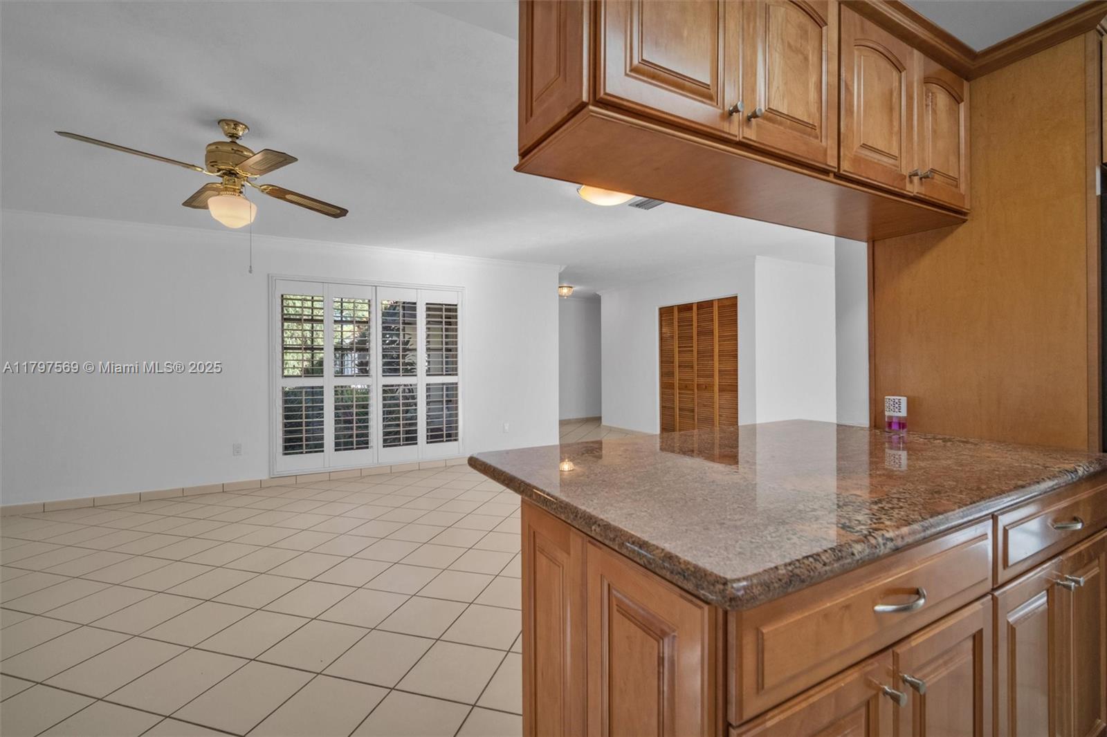 9010 SW 187th Ter, Cutler Bay, Florida image 16