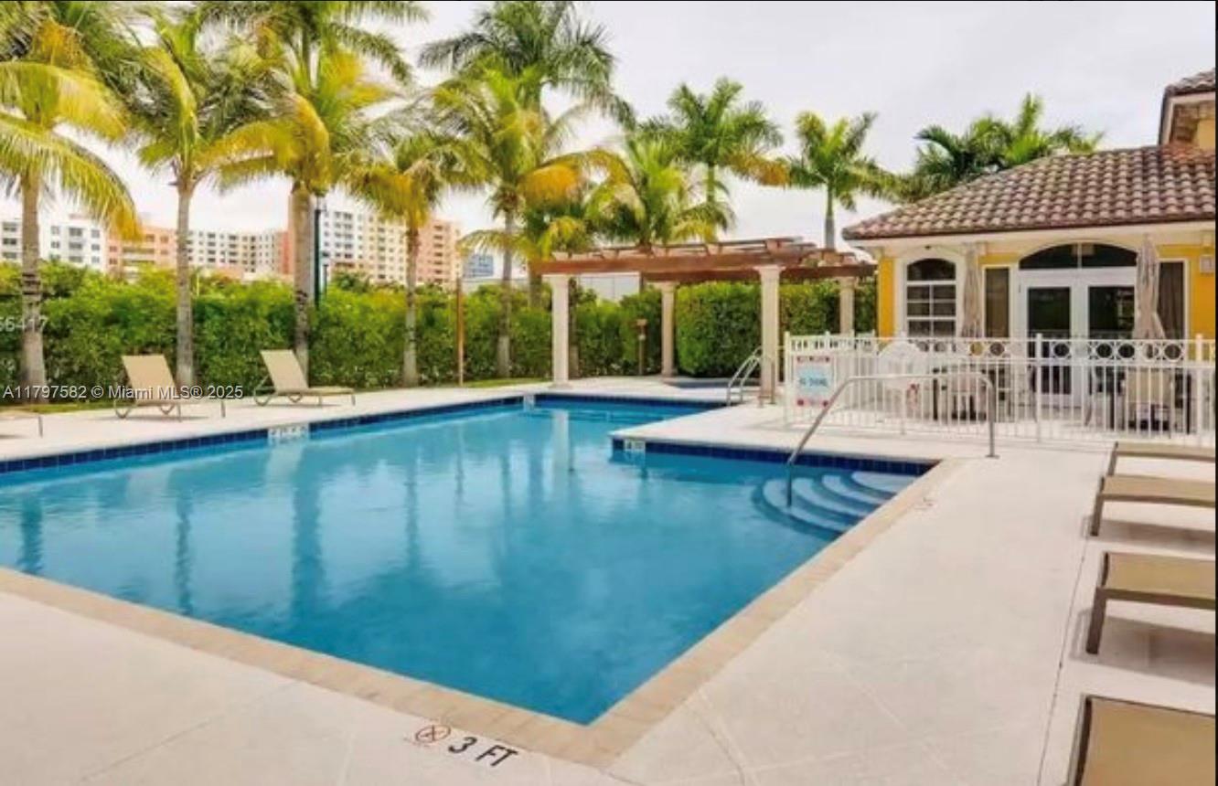 18445 NE 27th Pl, Aventura, Florida image 33