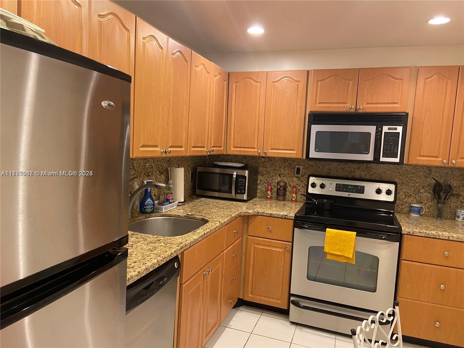 Listing Photo 6