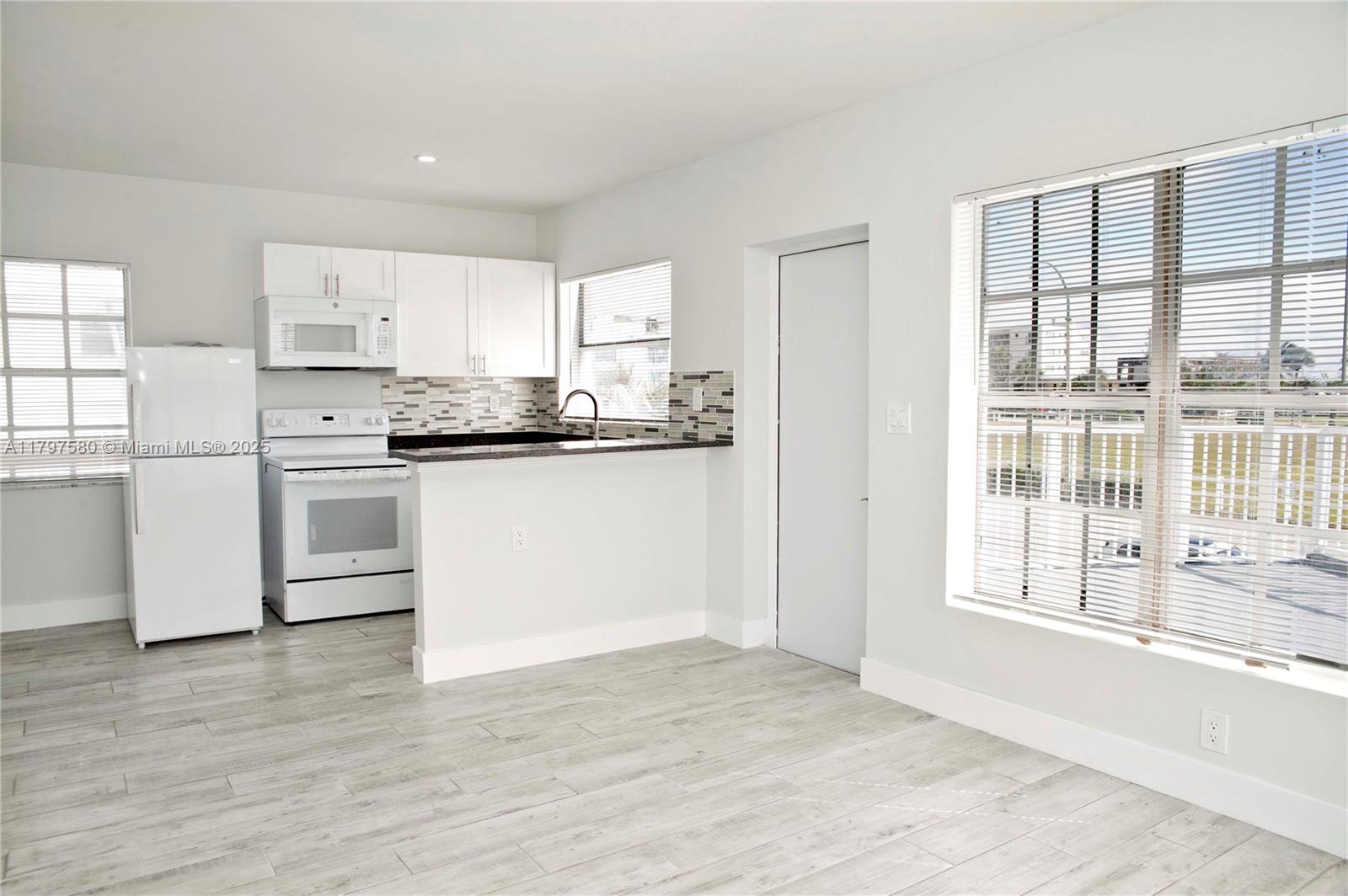 Property photo # 4