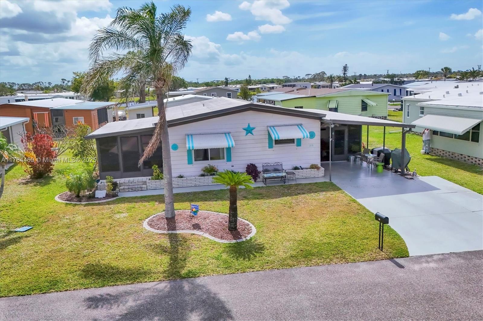 215 Schooner Street, North Port, Florida image 3