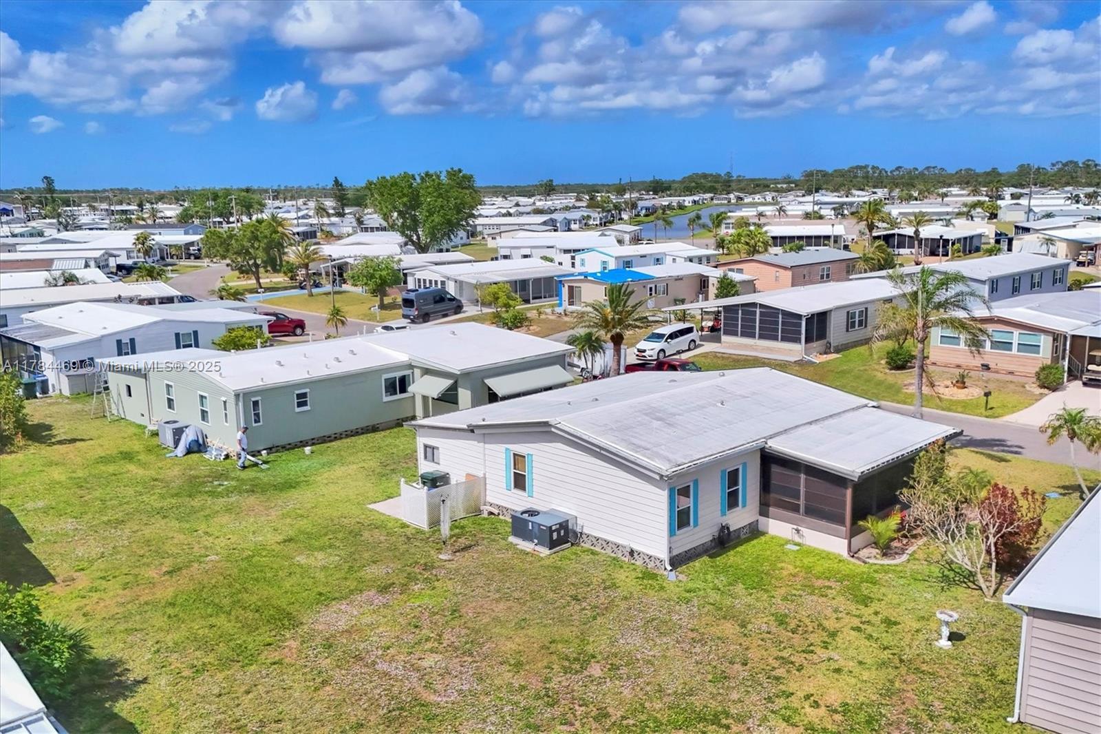 215 Schooner Street, North Port, Florida image 33