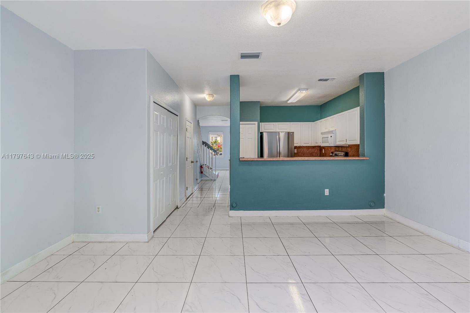 Property photo # 2