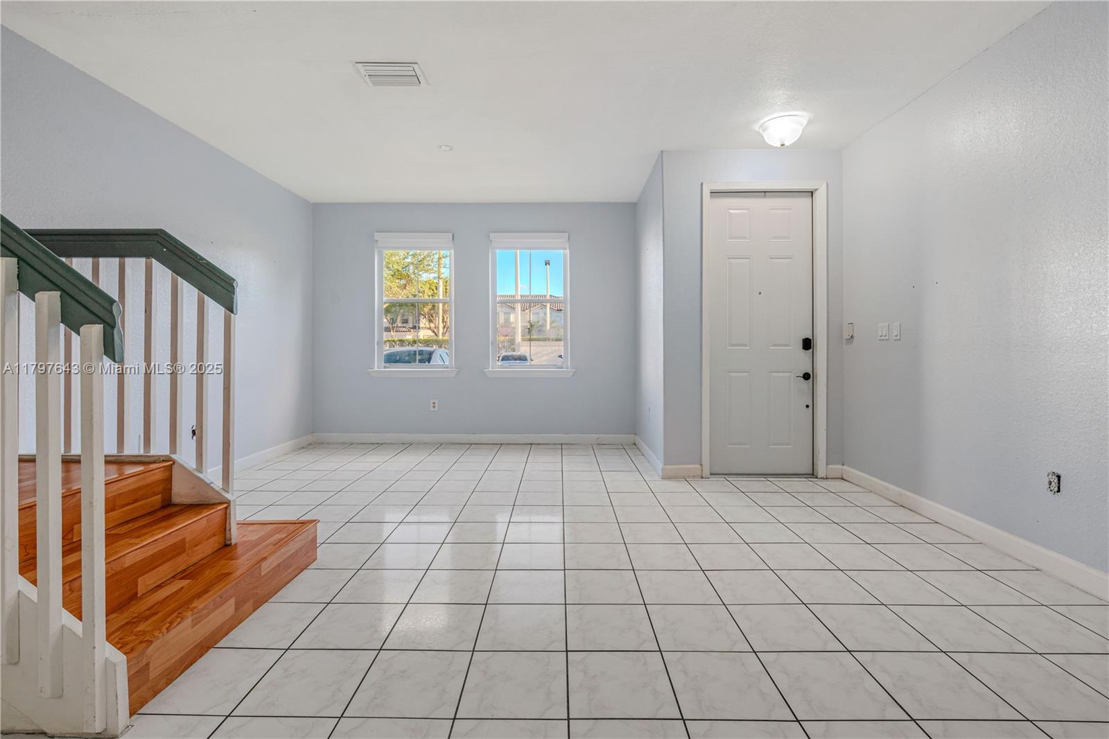 Property photo # 3
