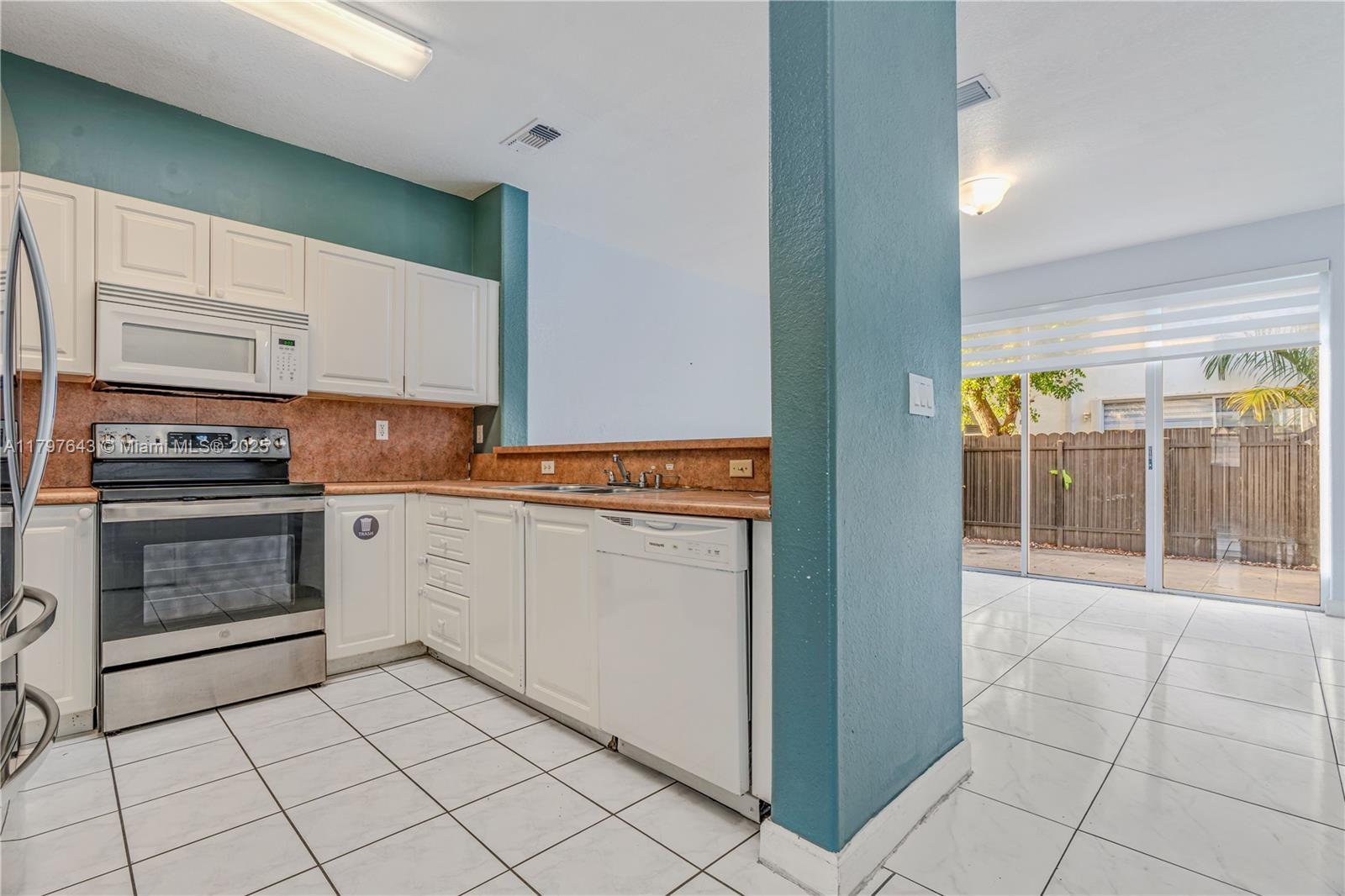 Property photo # 7