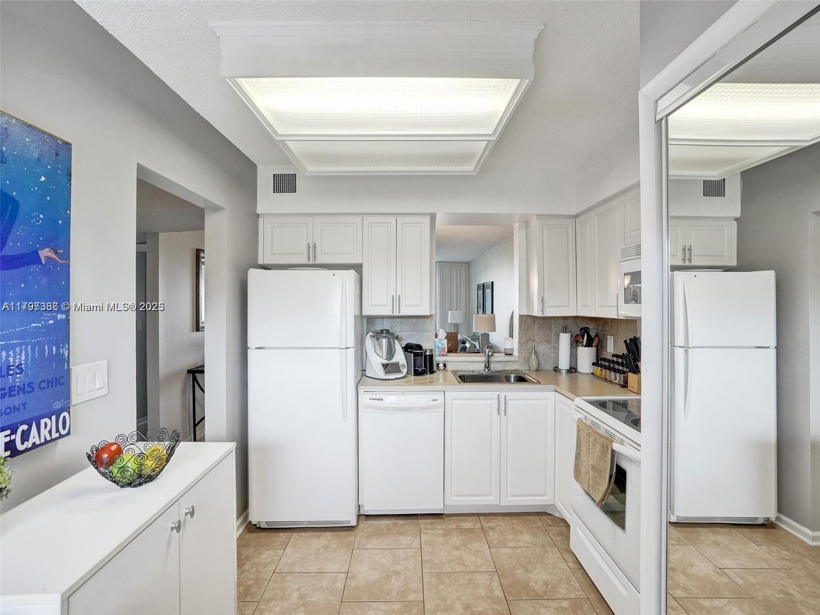 7431 NW 1st St #407, Margate, Florida image 9