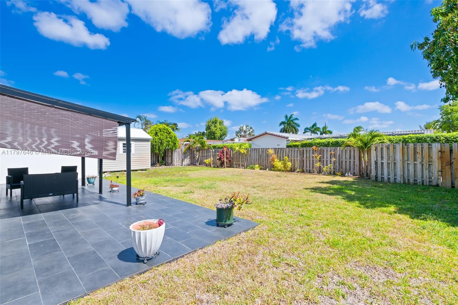 Listing Photo 17