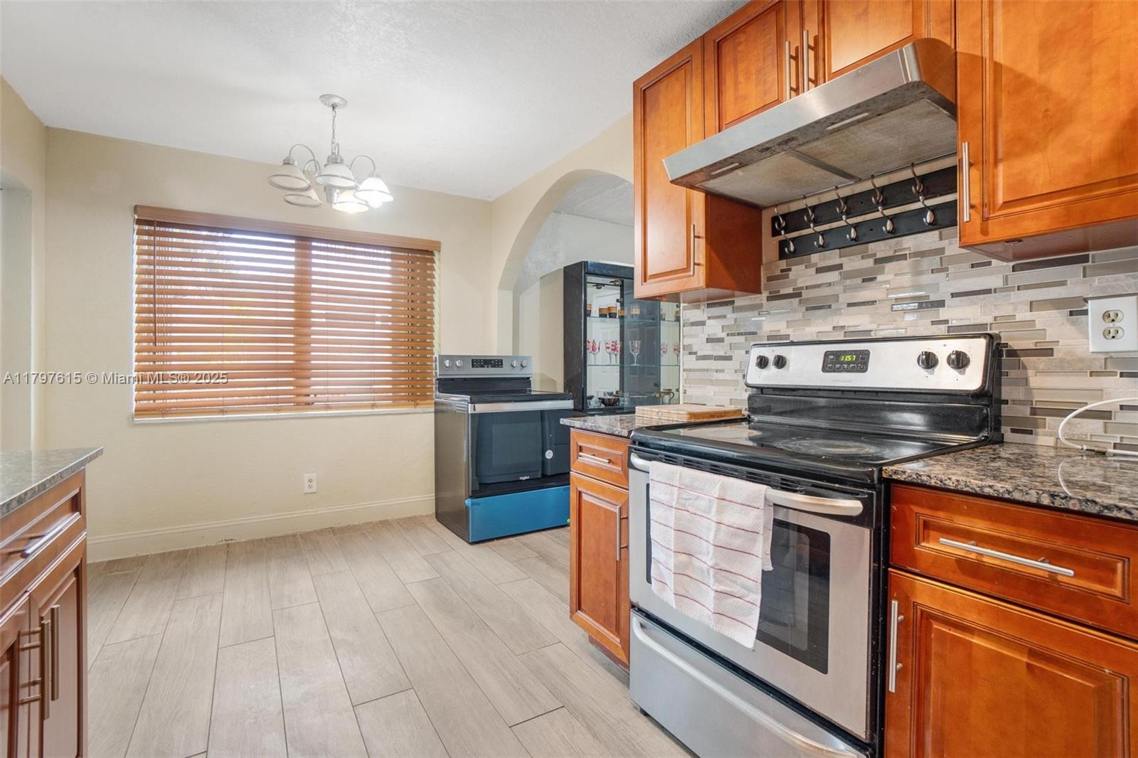 3549 NW 39th Ave, Lauderdale Lakes, Florida image 15