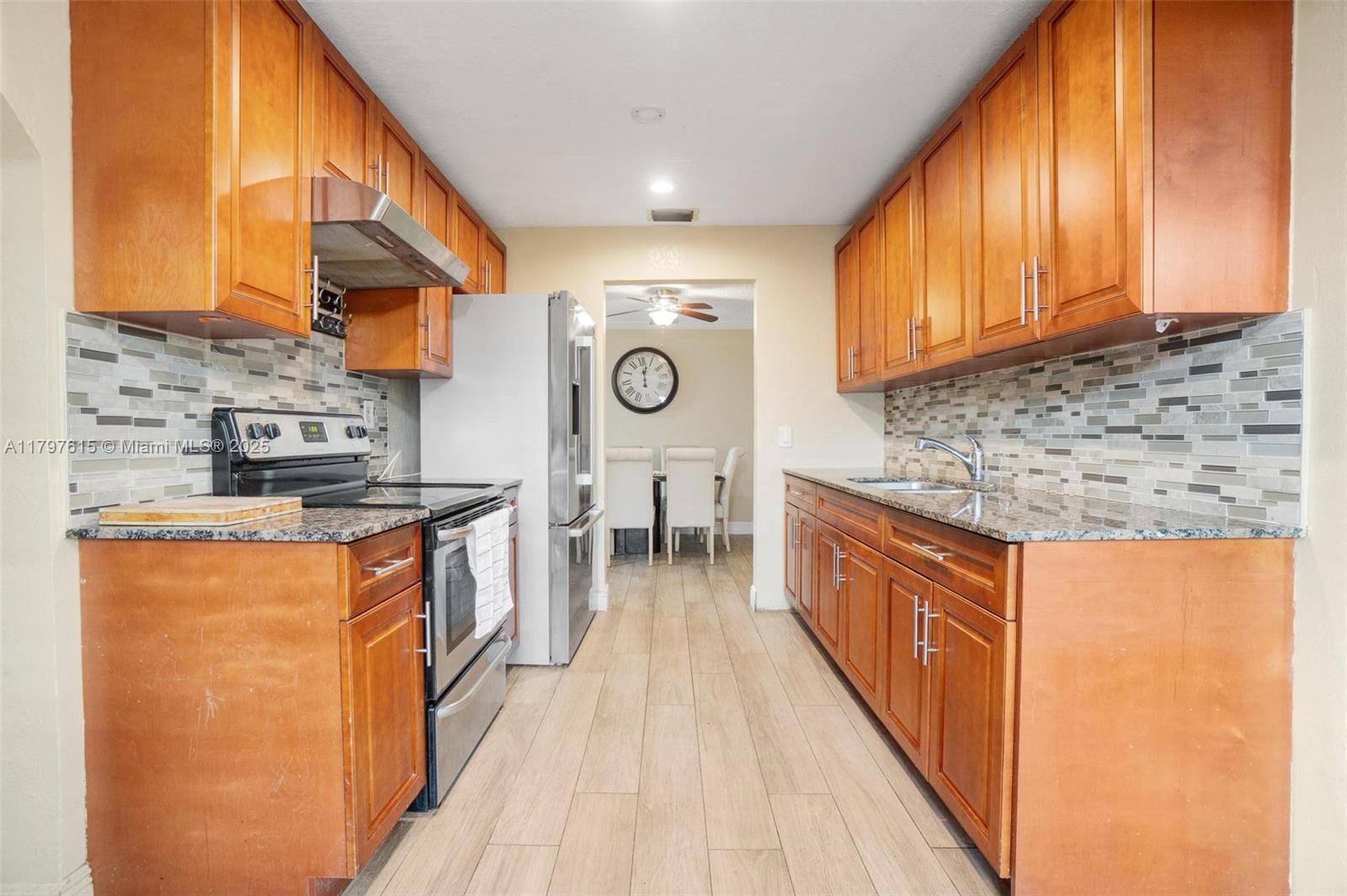 3549 NW 39th Ave, Lauderdale Lakes, Florida image 17