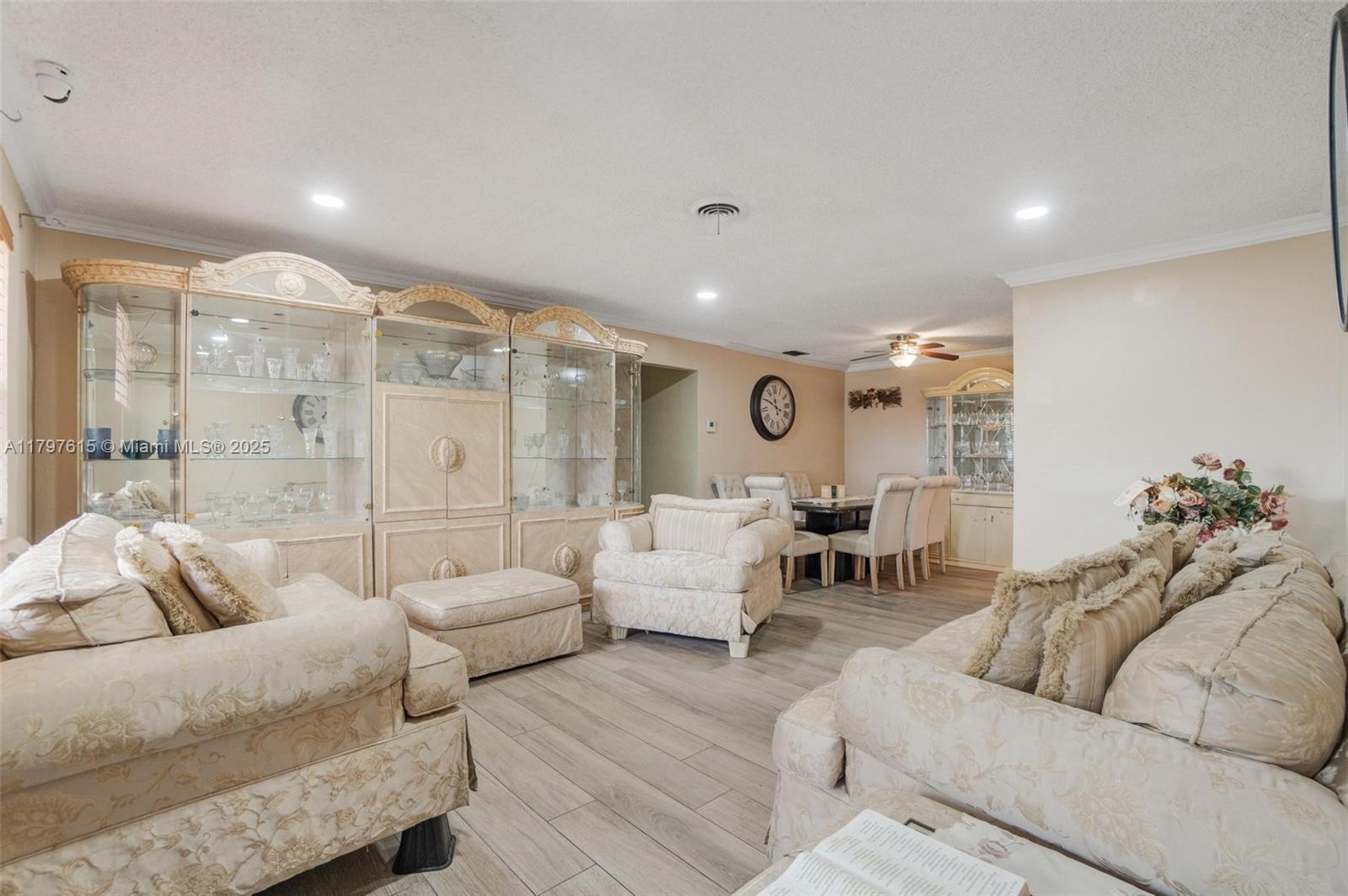 3549 NW 39th Ave, Lauderdale Lakes, Florida image 6