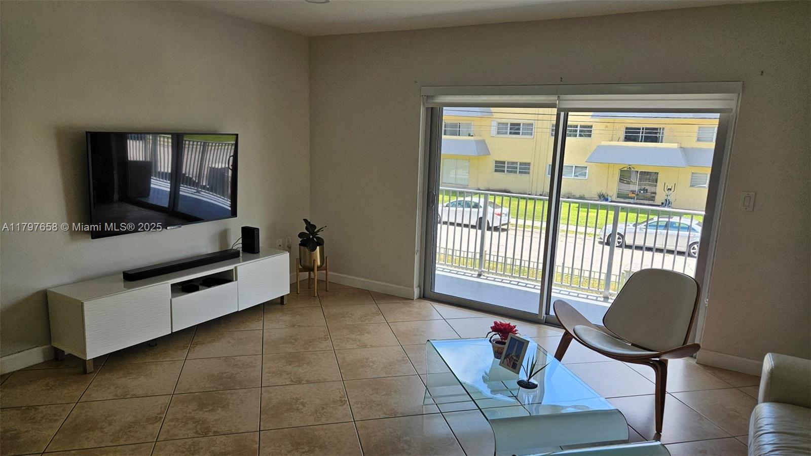 Property photo # 2