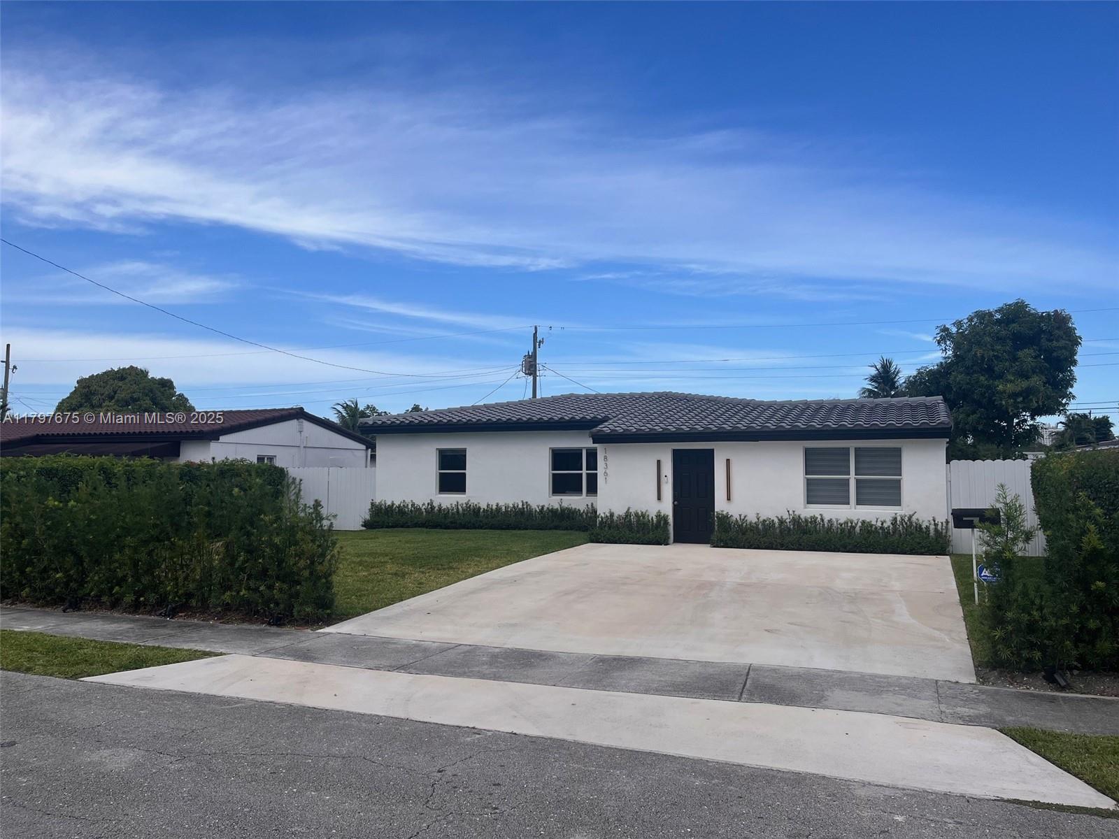 Property photo # 0