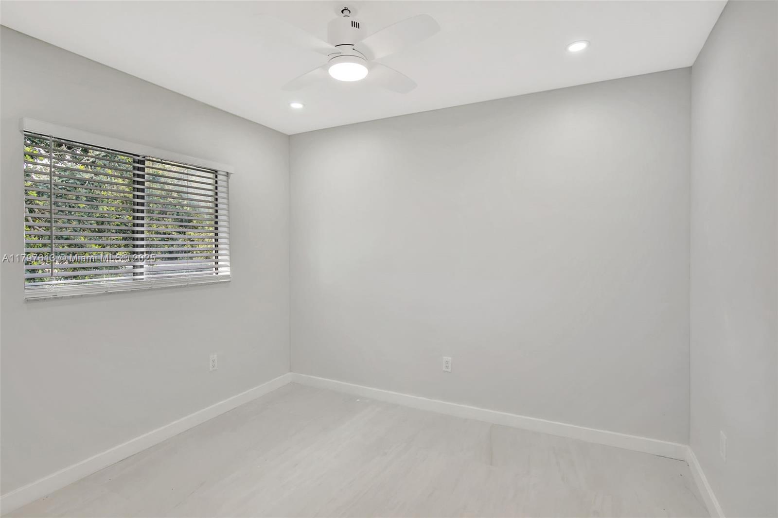 3916 NW 207th St Rd, Miami Gardens, Florida image 22