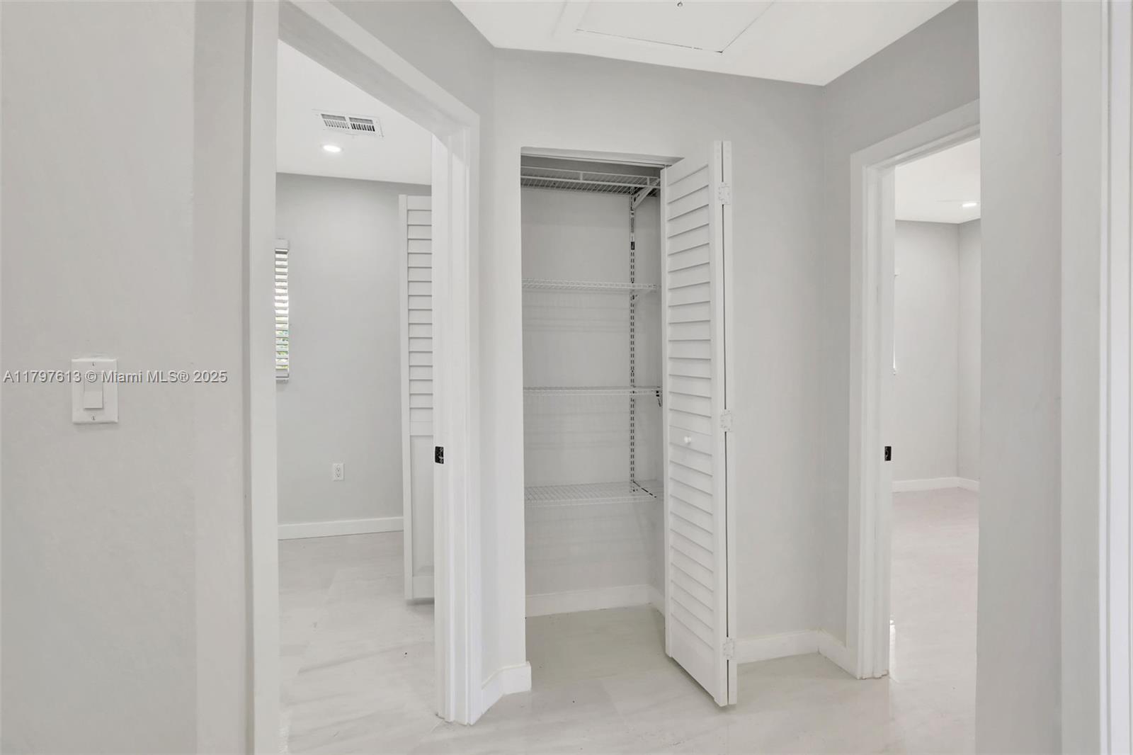 3916 NW 207th St Rd, Miami Gardens, Florida image 30