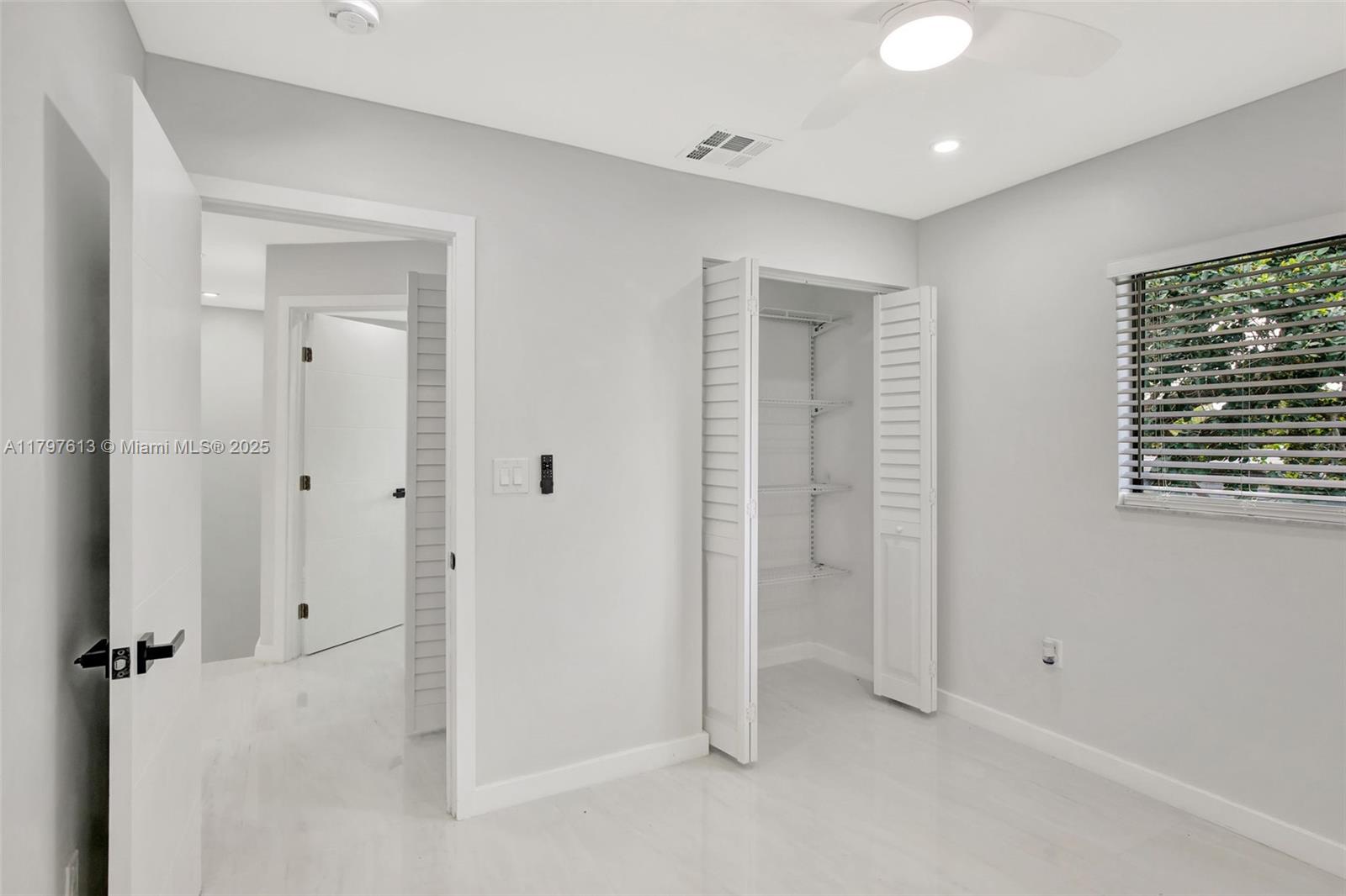 3916 NW 207th St Rd, Miami Gardens, Florida image 31