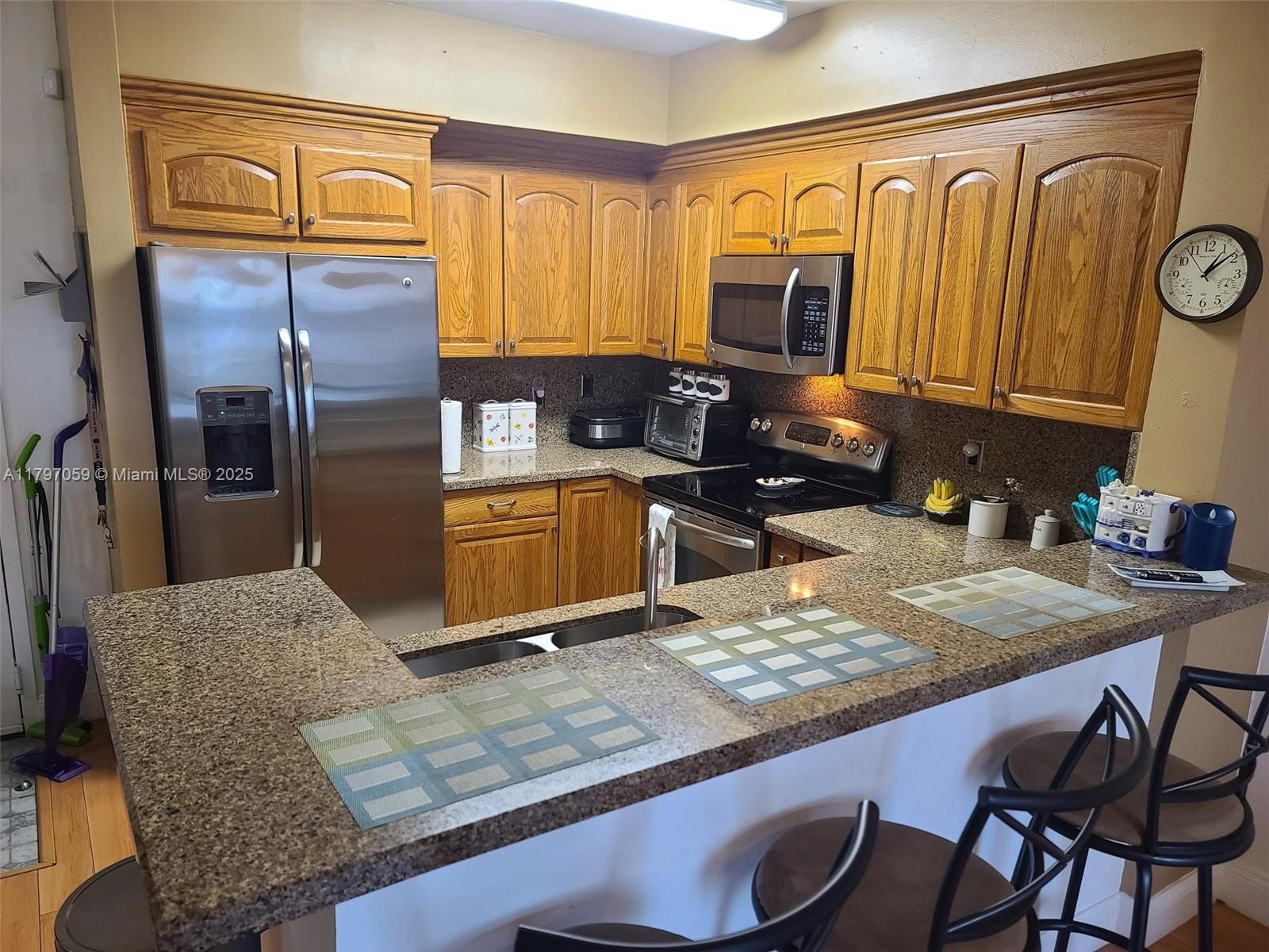 Property photo # 8