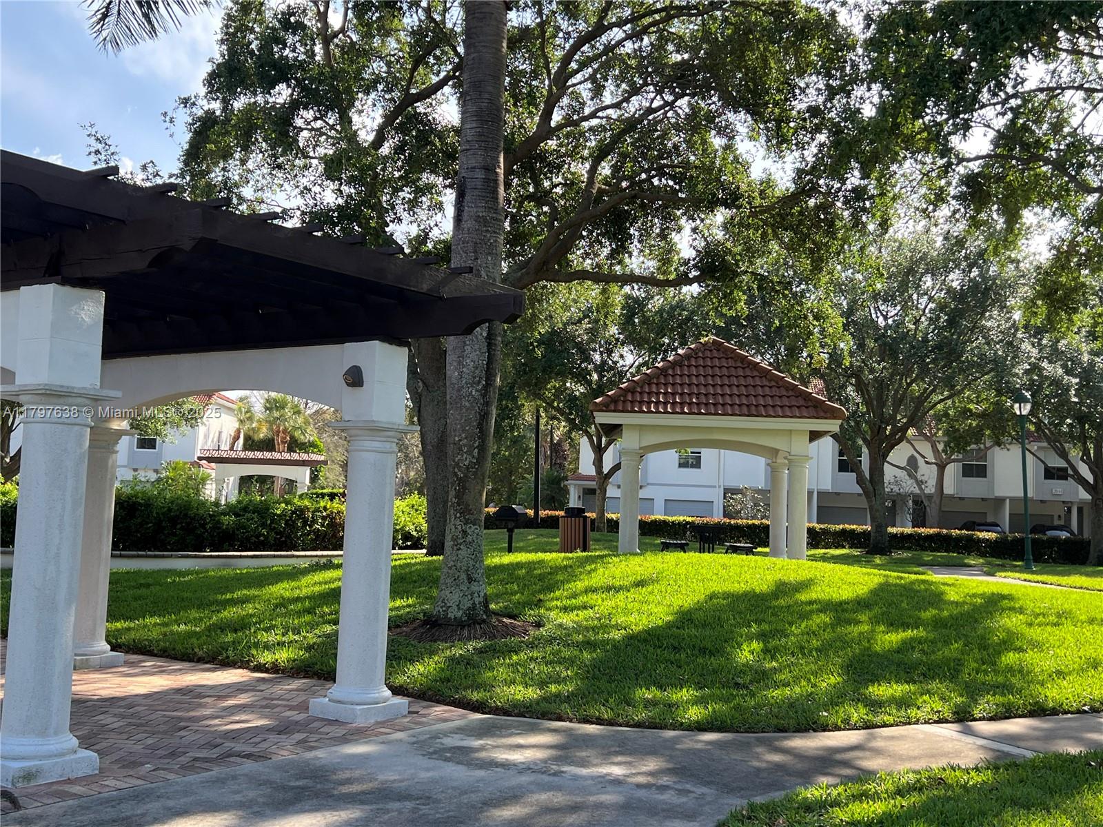 Property photo # 2