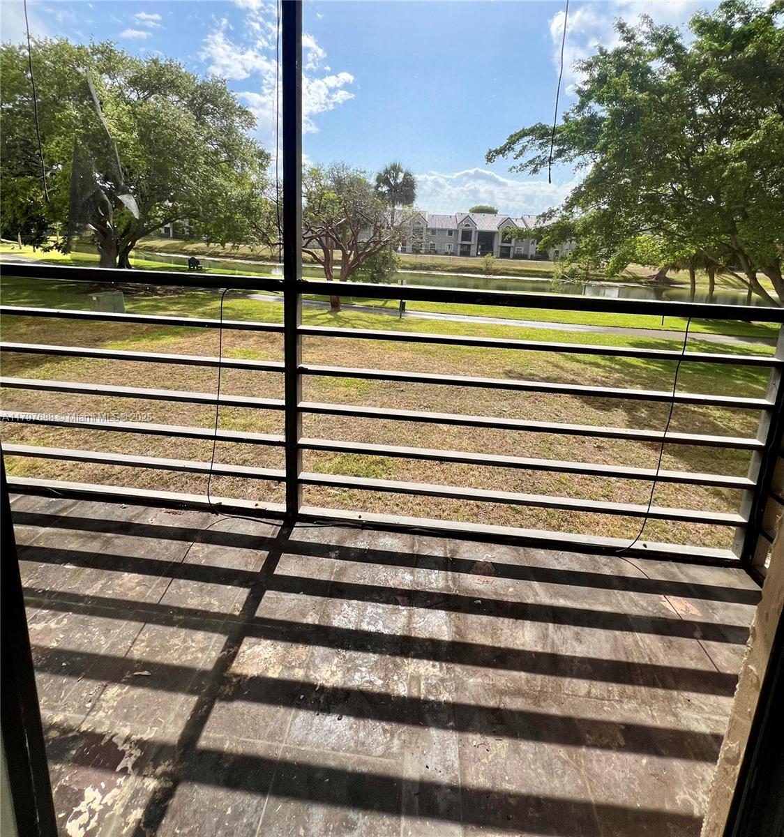 Property photo # 0
