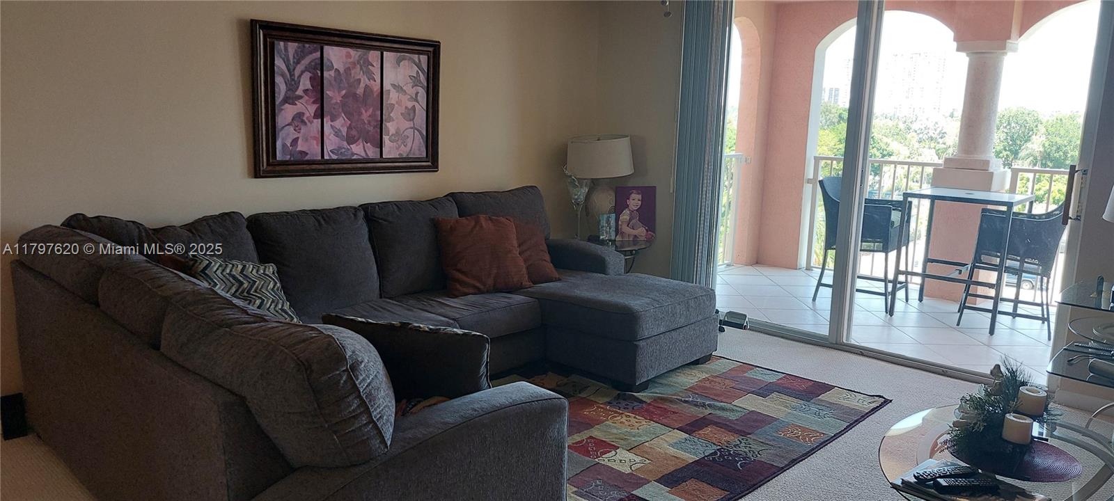 Property photo # 0