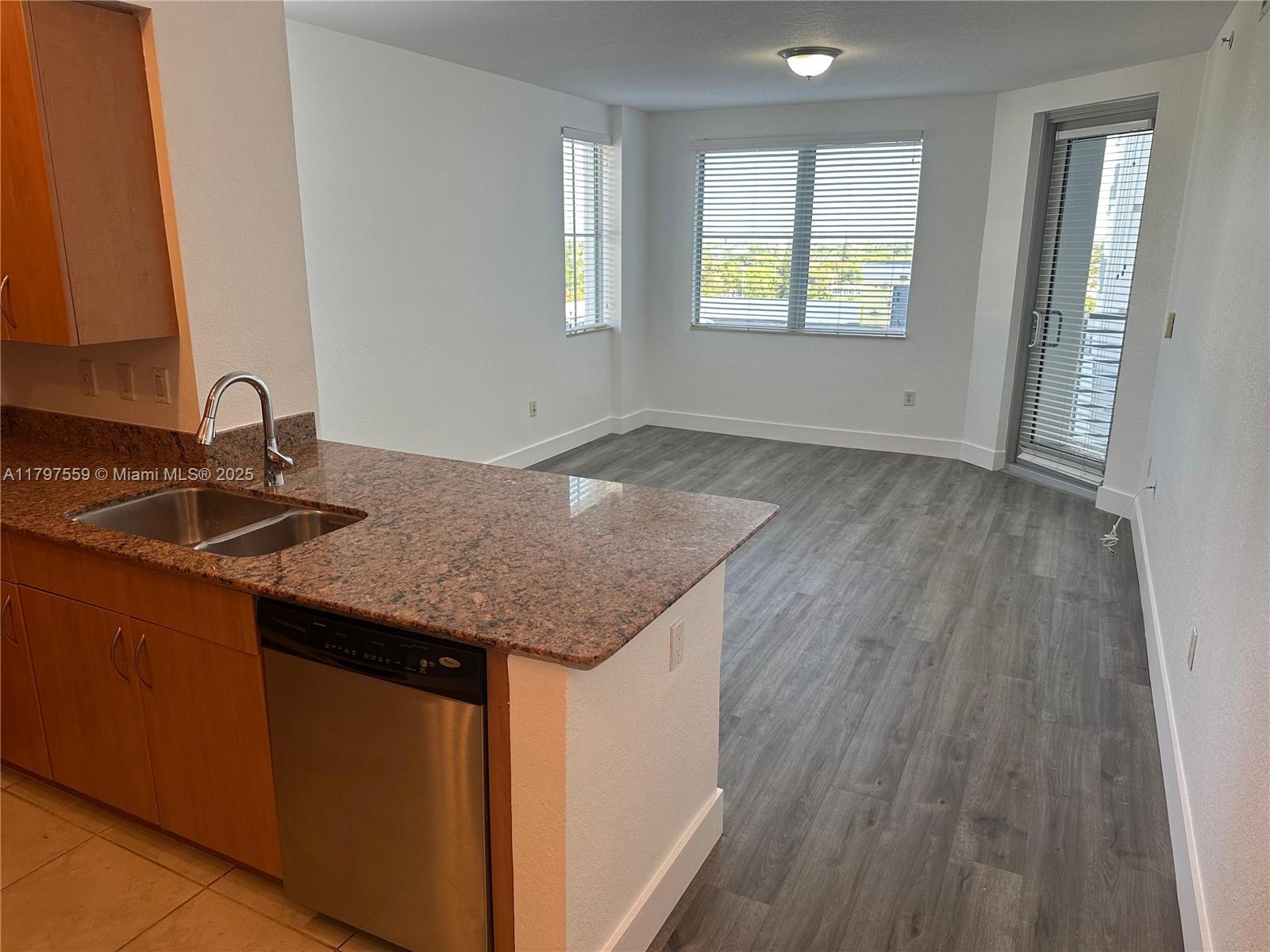 Property photo # 4