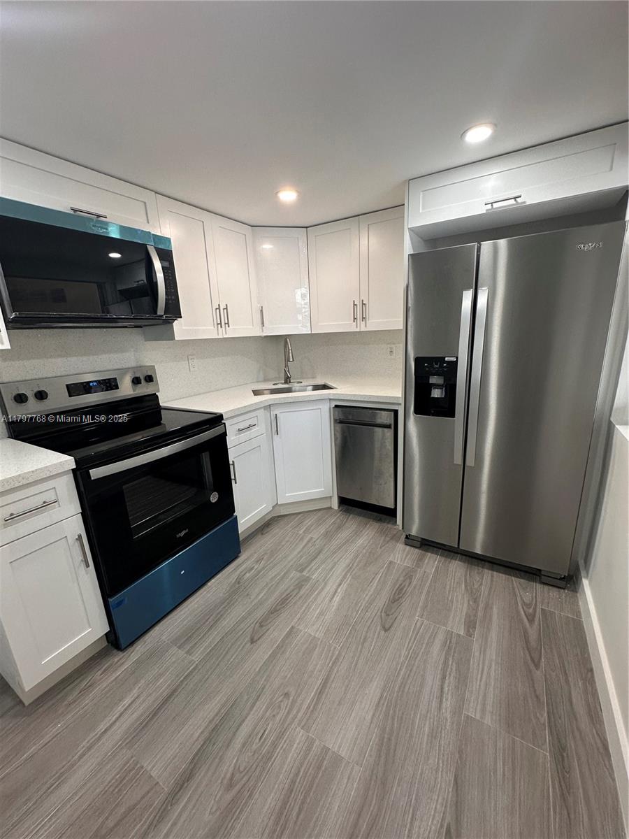 Property photo # 9