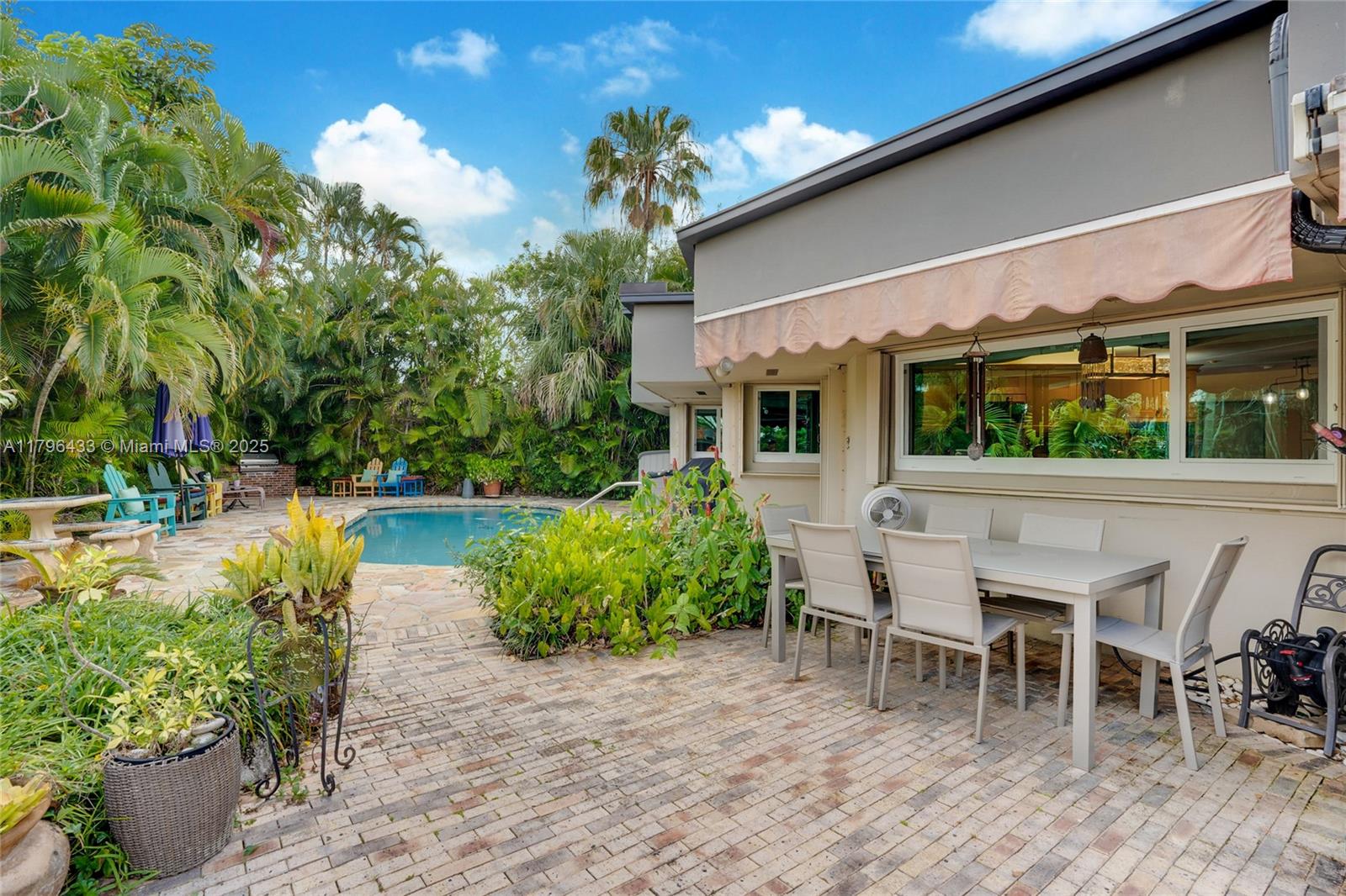 610 Lake Dasha Cir, Plantation, Florida image 6