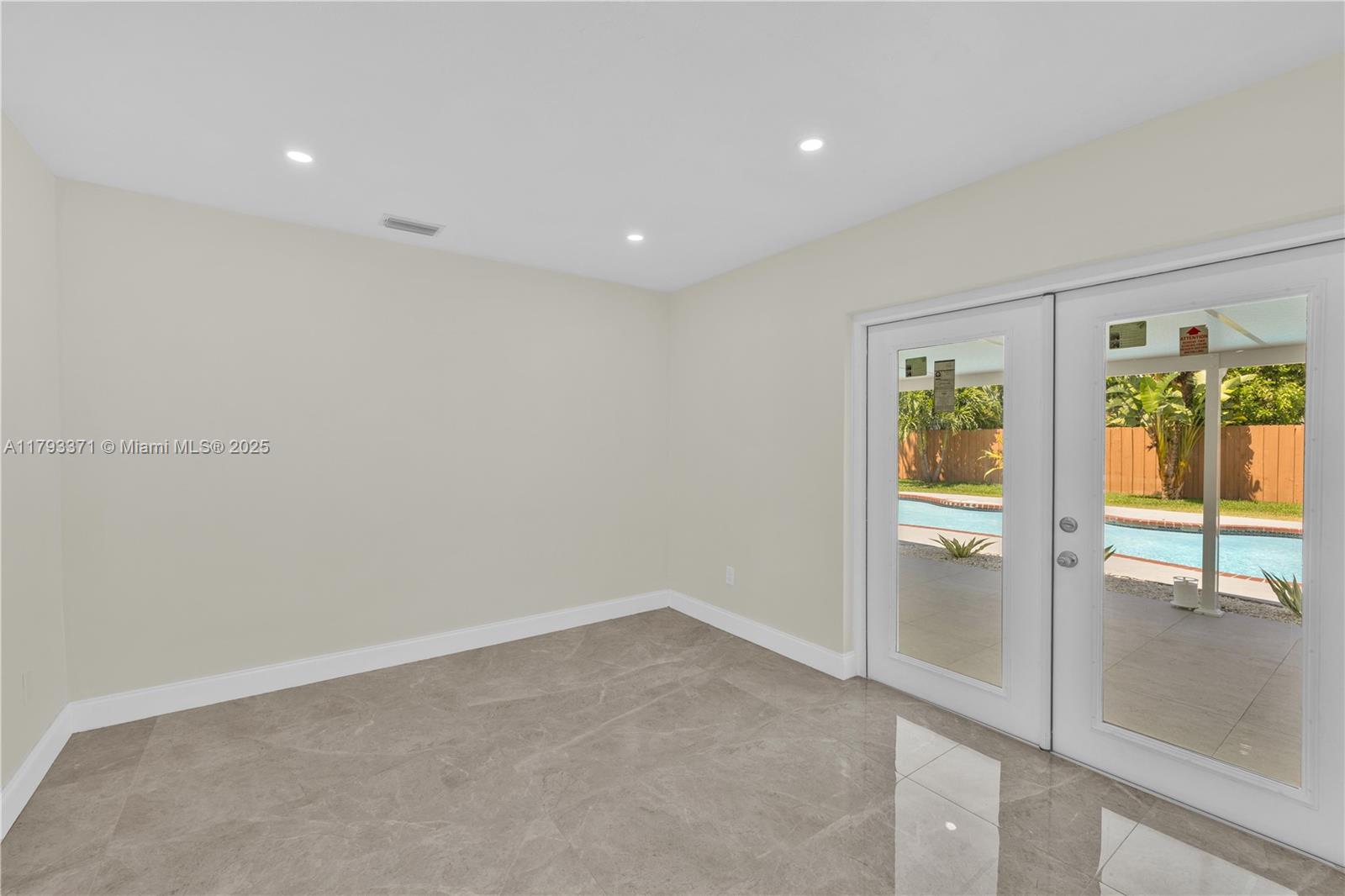 18460 SW 92nd Pl, Cutler Bay, Florida image 13