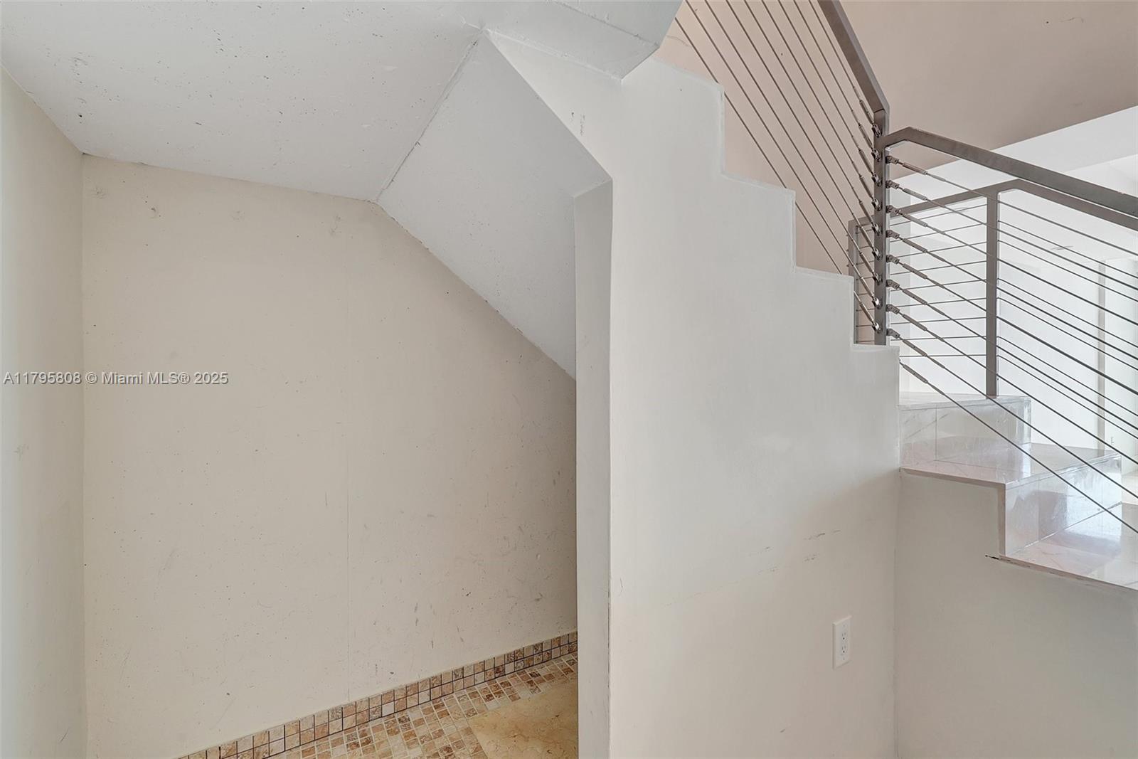3301 NE 183rd St #1608, Aventura FL 33160