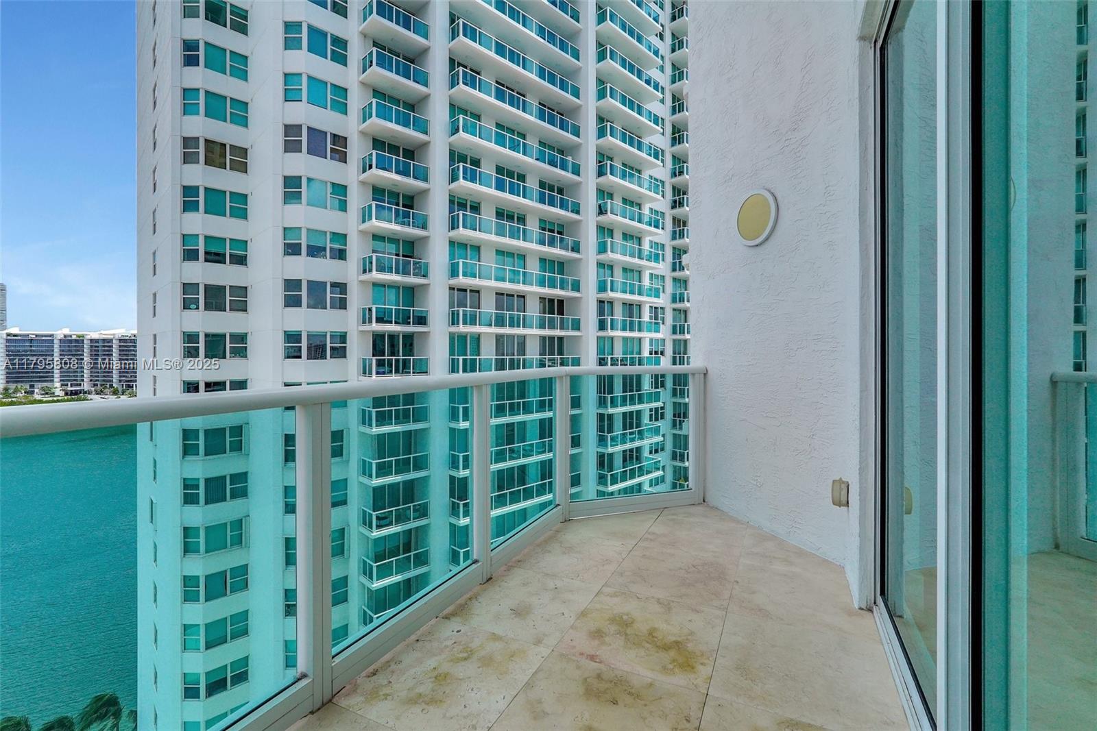3301 NE 183rd St #1608, Aventura, Florida image 2