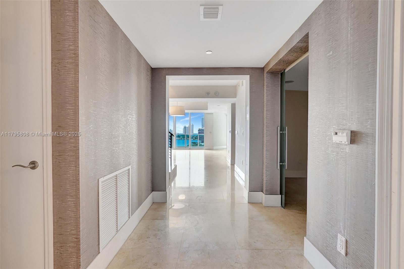 3301 NE 183rd St #1608, Aventura FL 33160