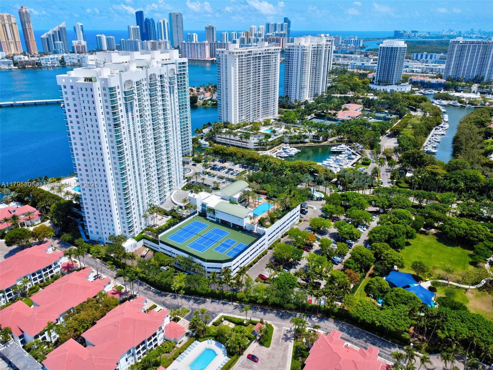 3301 NE 183rd St #1608, Aventura FL 33160