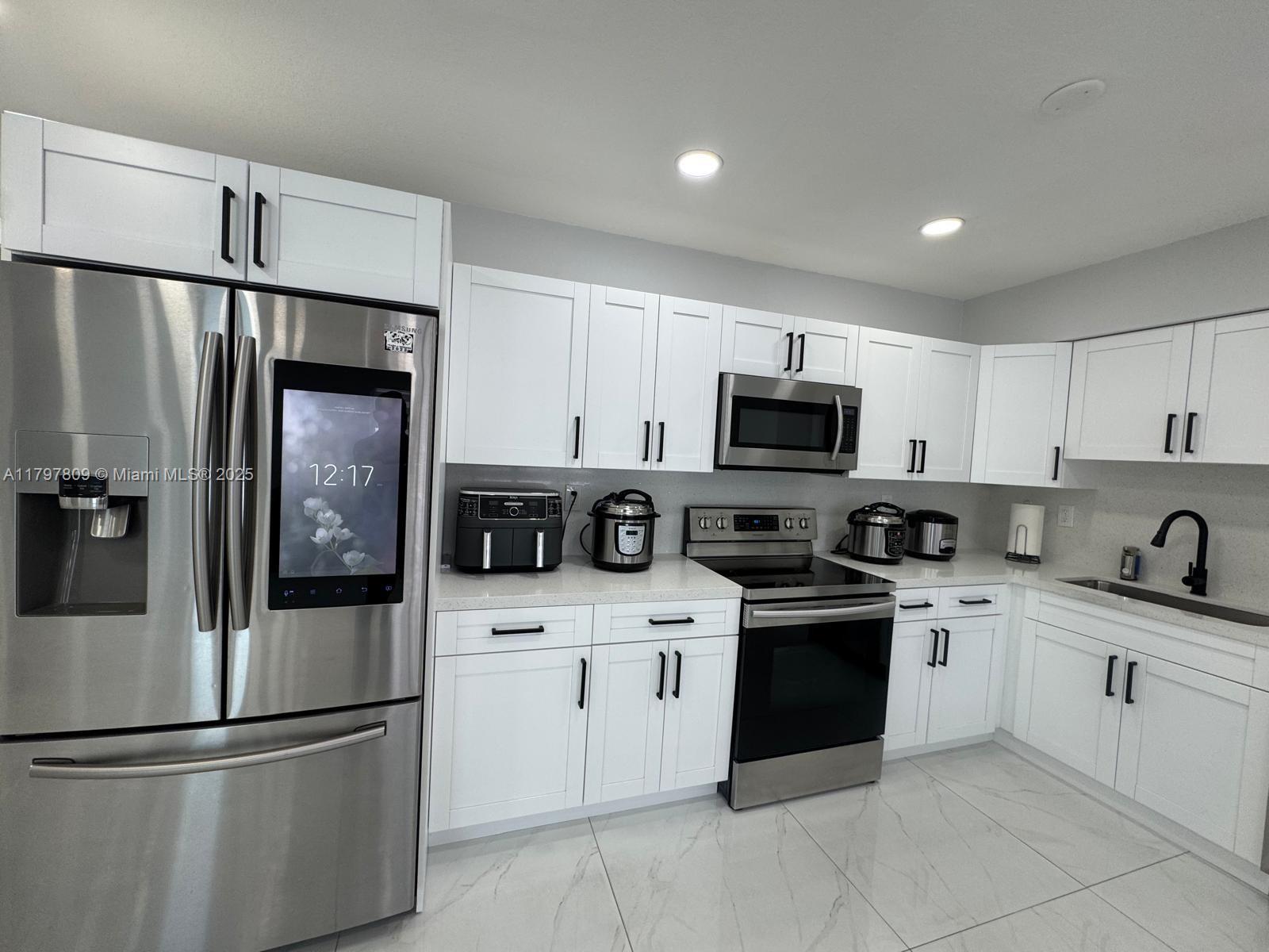 4160 W 5th Ct, Hialeah, Florida image 15