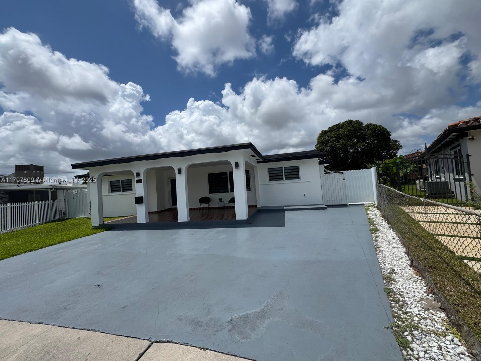 4160 W 5th Ct, Hialeah, Florida image 2
