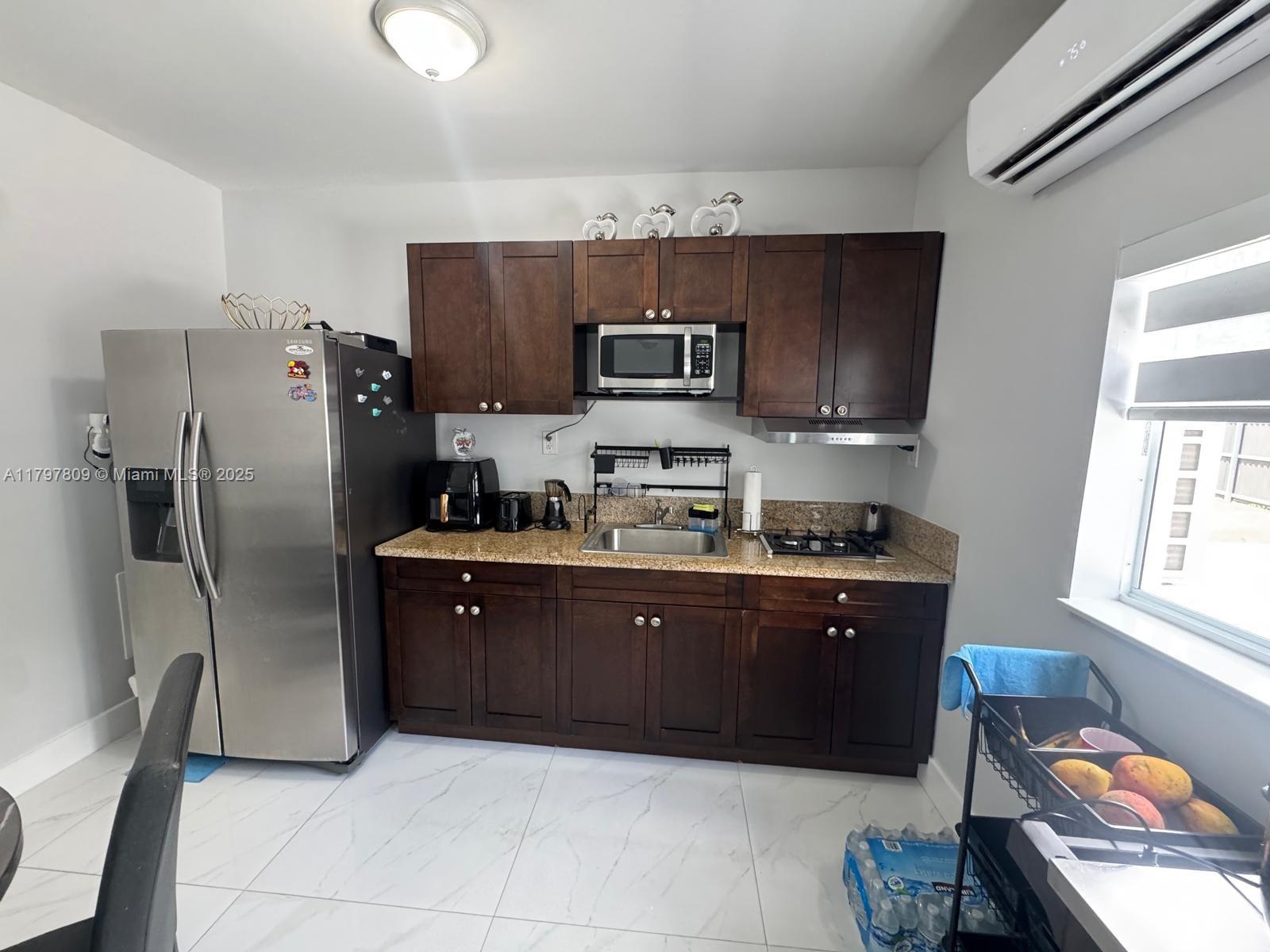 4160 W 5th Ct, Hialeah, Florida image 45