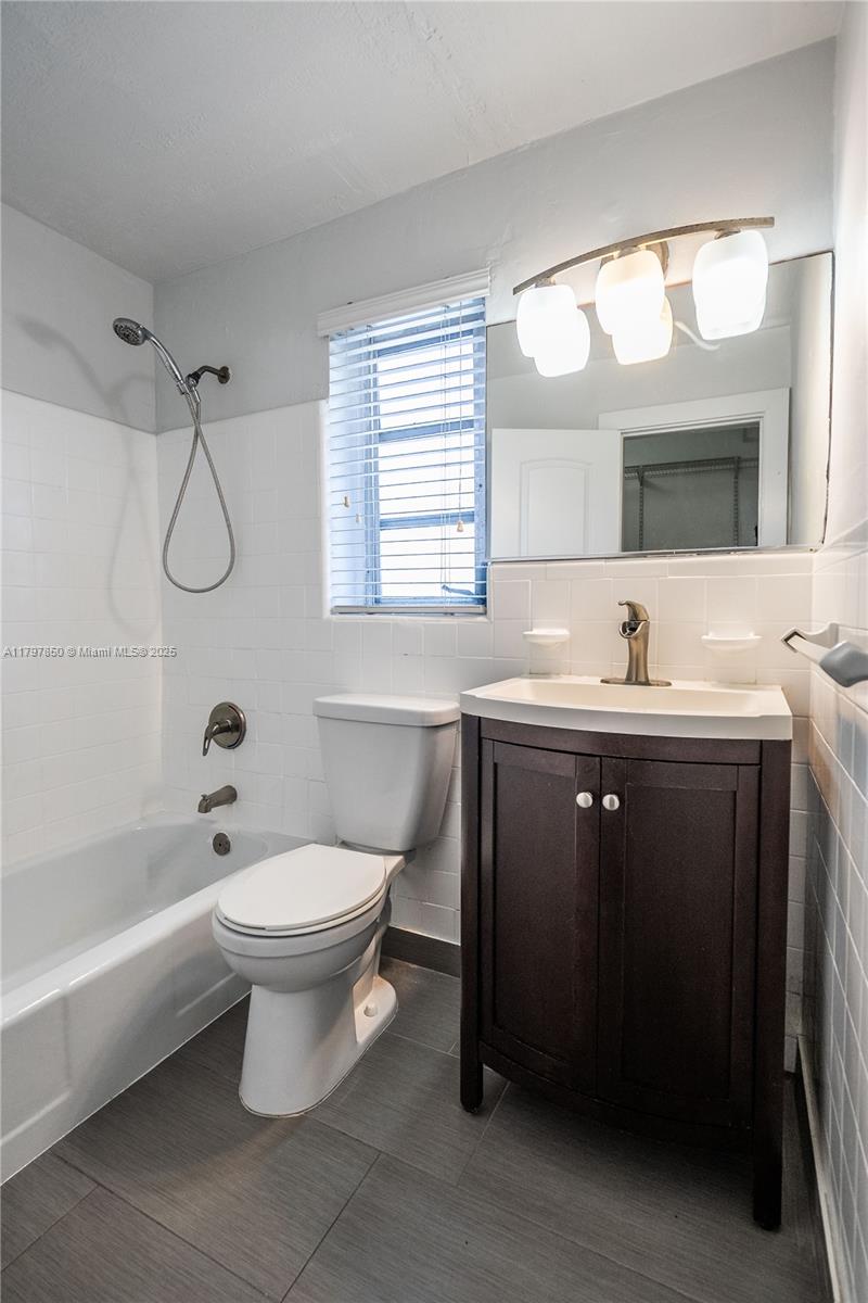 Property photo # 2