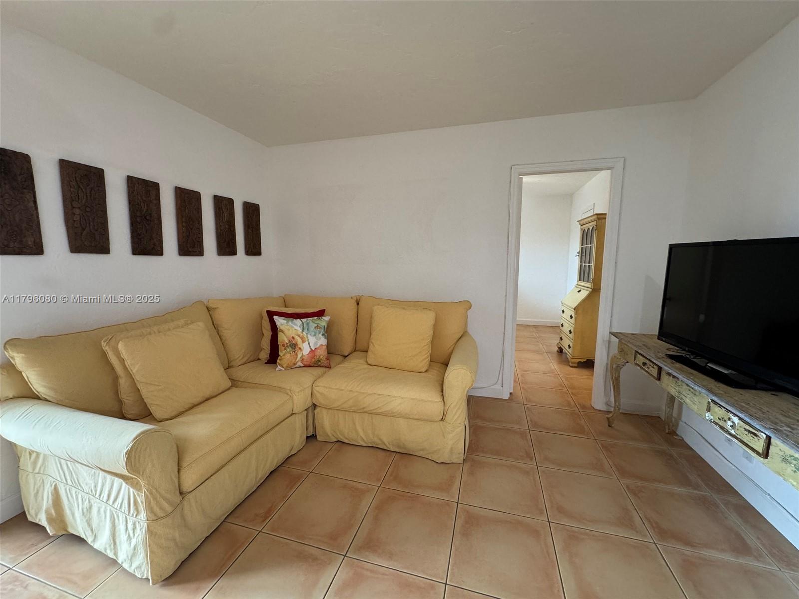 1700 Pierce St #202, Hollywood, Florida image 13