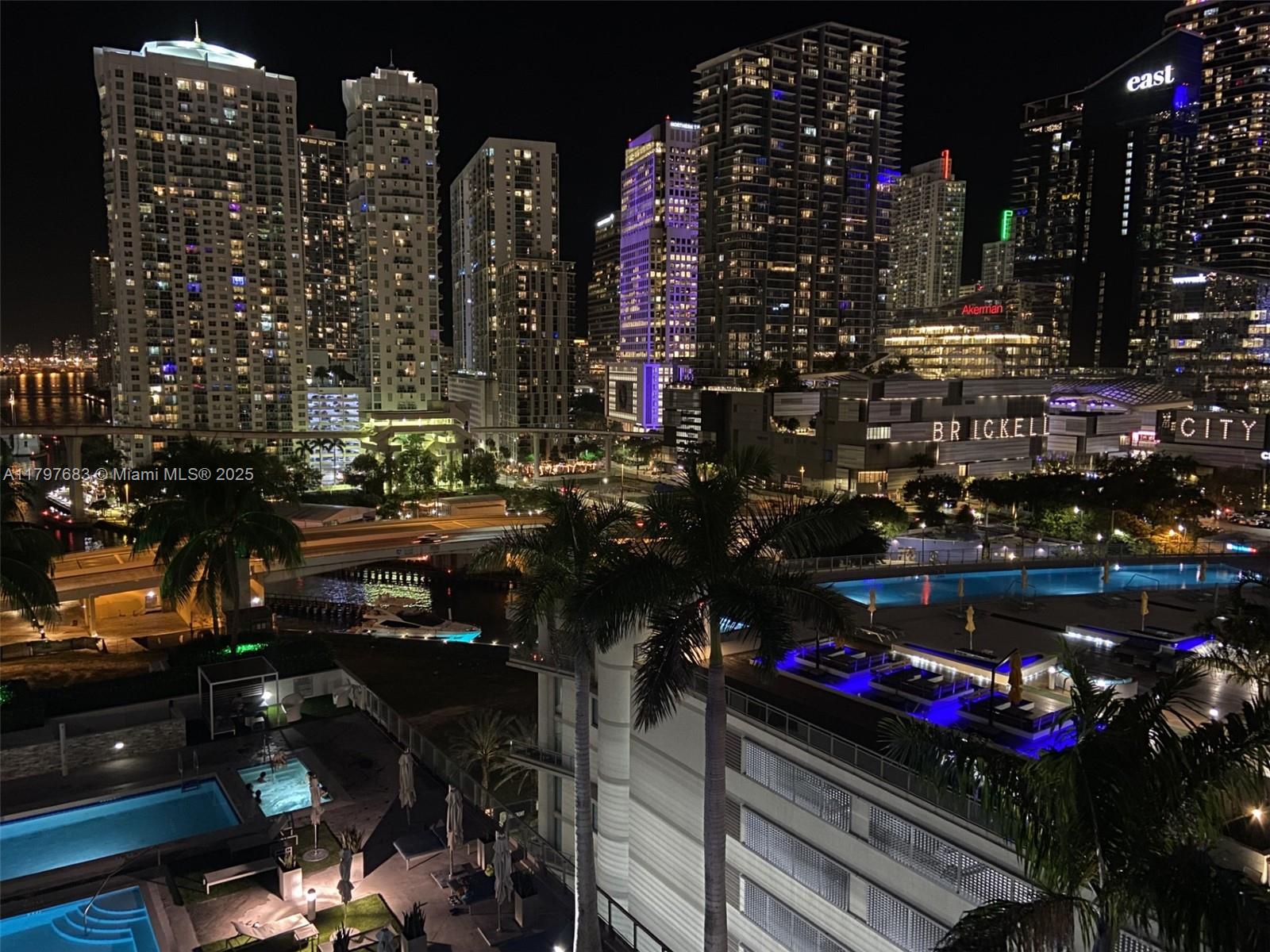 90 SW 3rd St #1514, Miami, Florida image 23