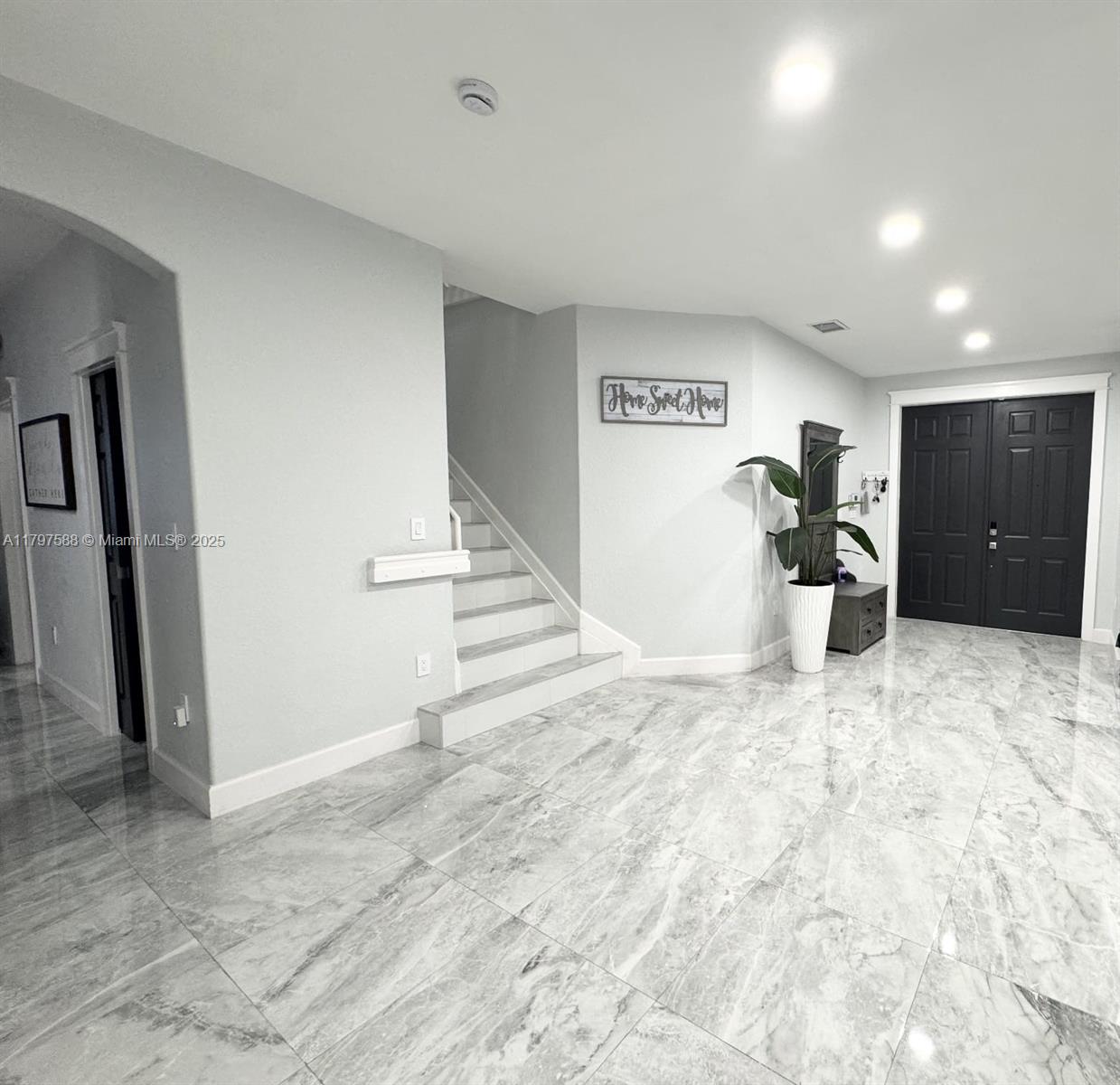 Property photo # 7