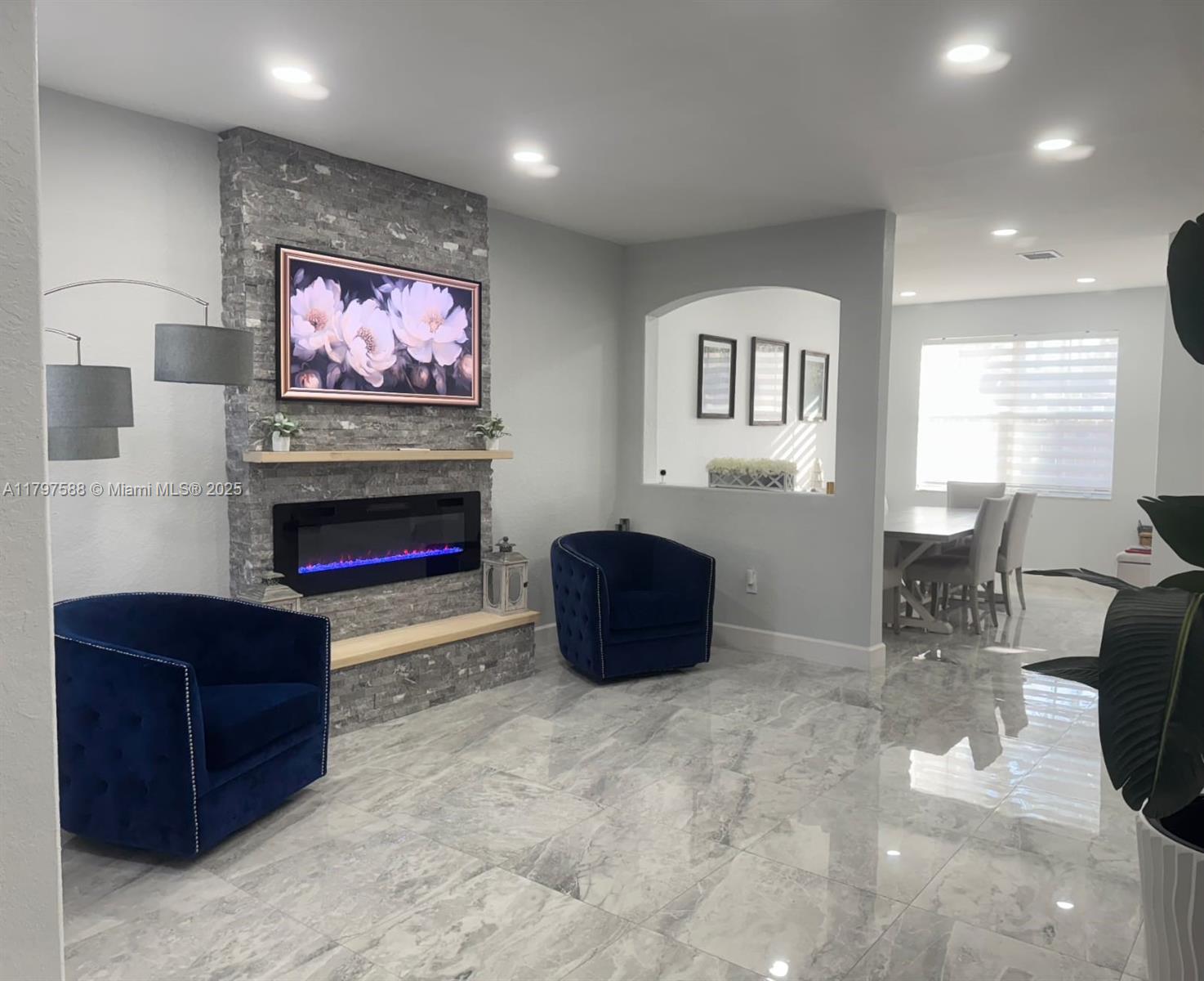 Property photo # 6